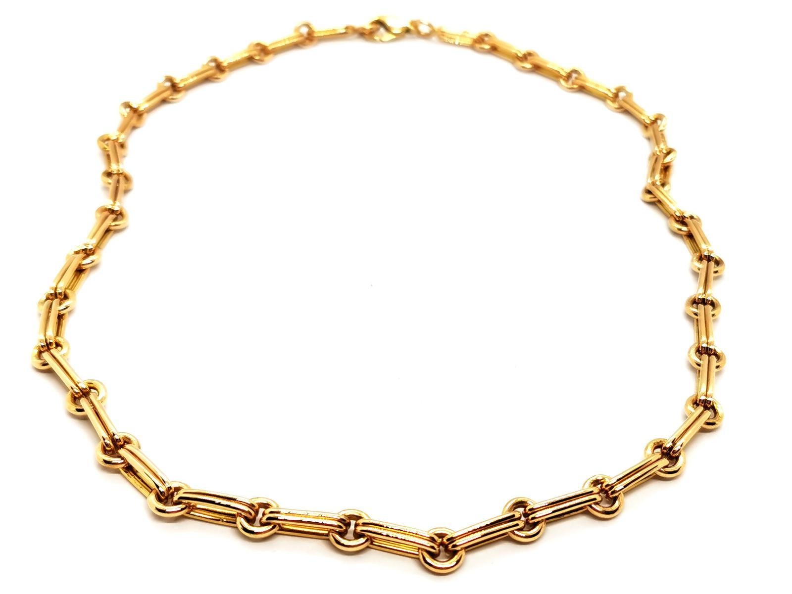 Chain Necklace Yellow Gold For Sale 4