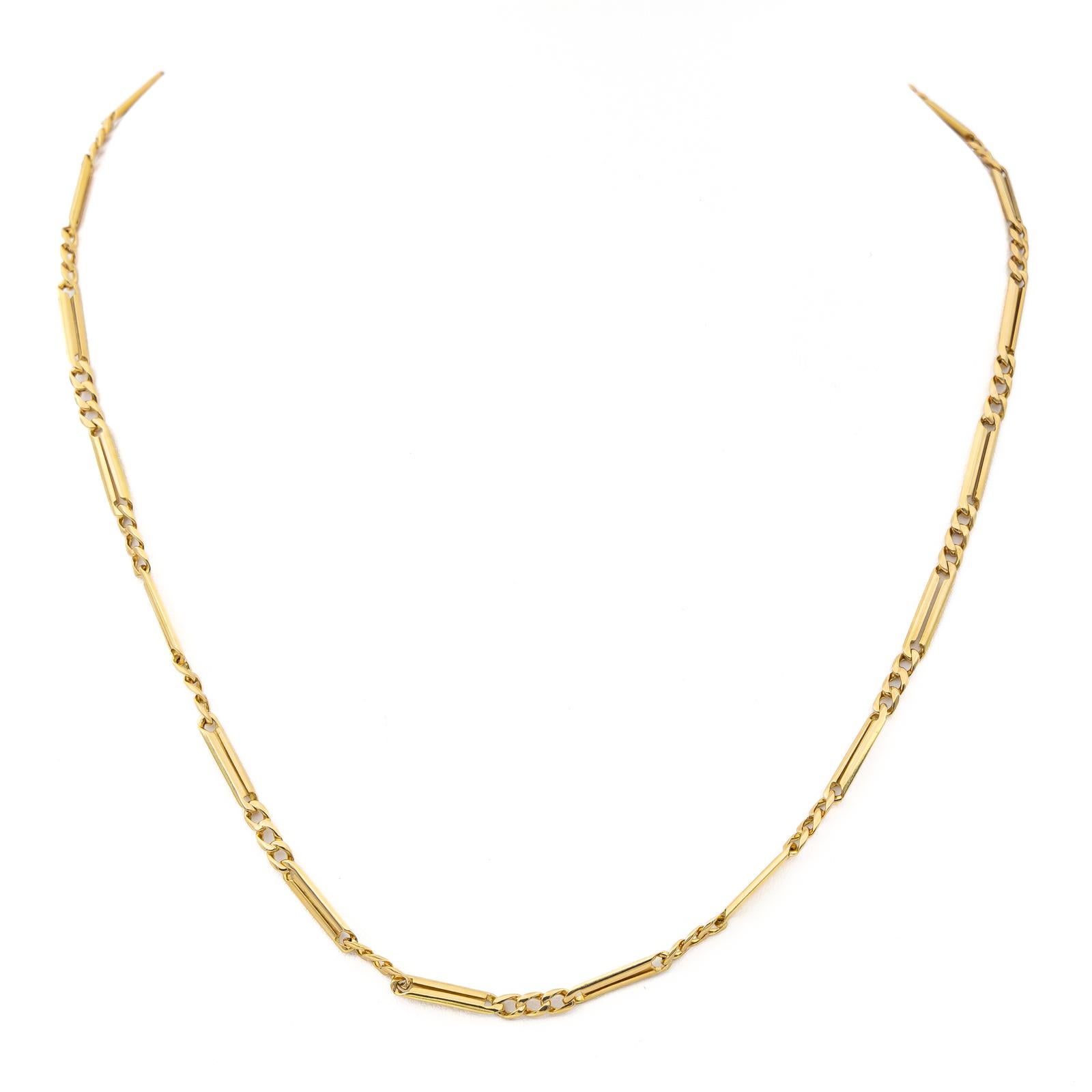 Chain Necklace Yellow Gold For Sale