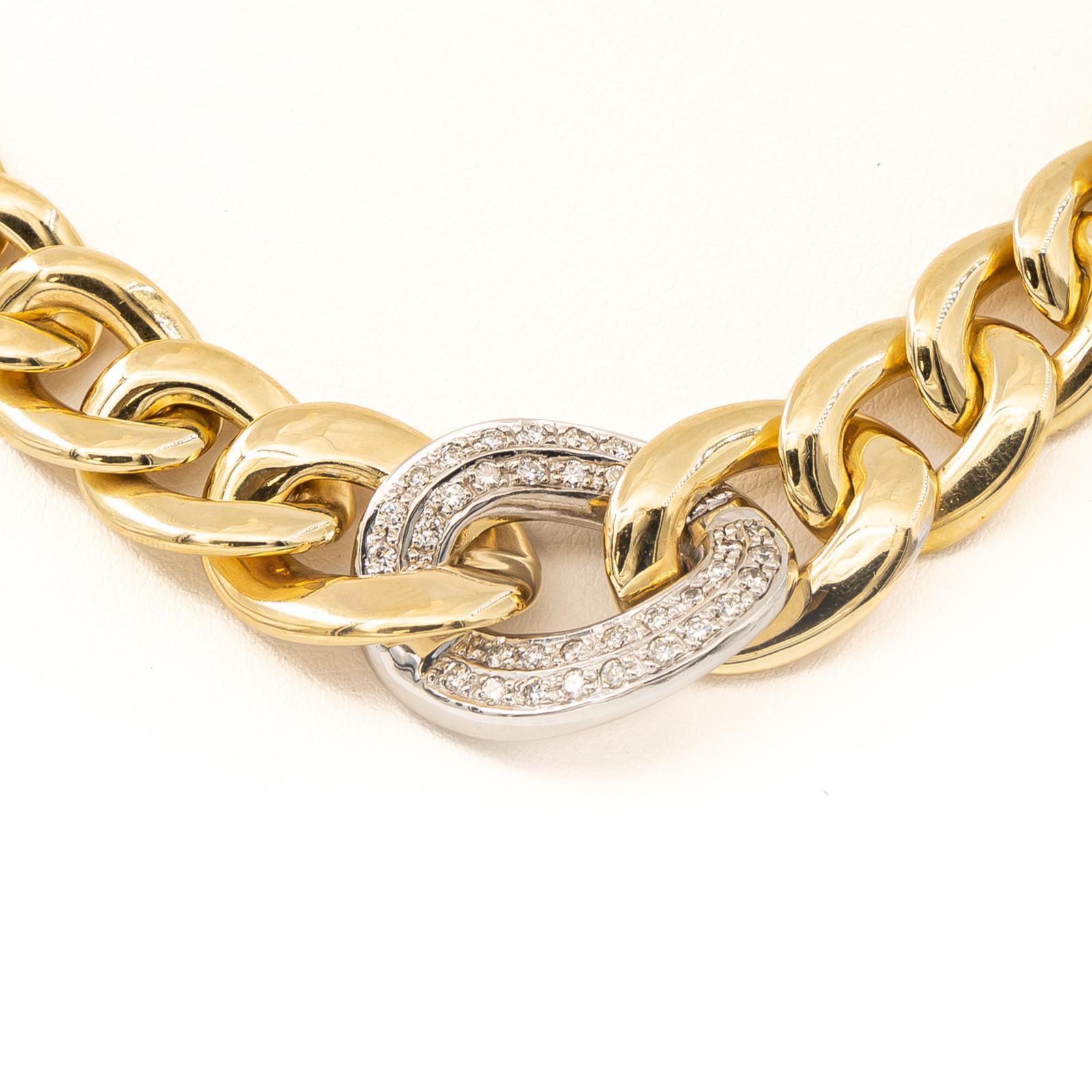 Chaîne collier en or jaune et diamants Excellent état - En vente à PARIS, FR