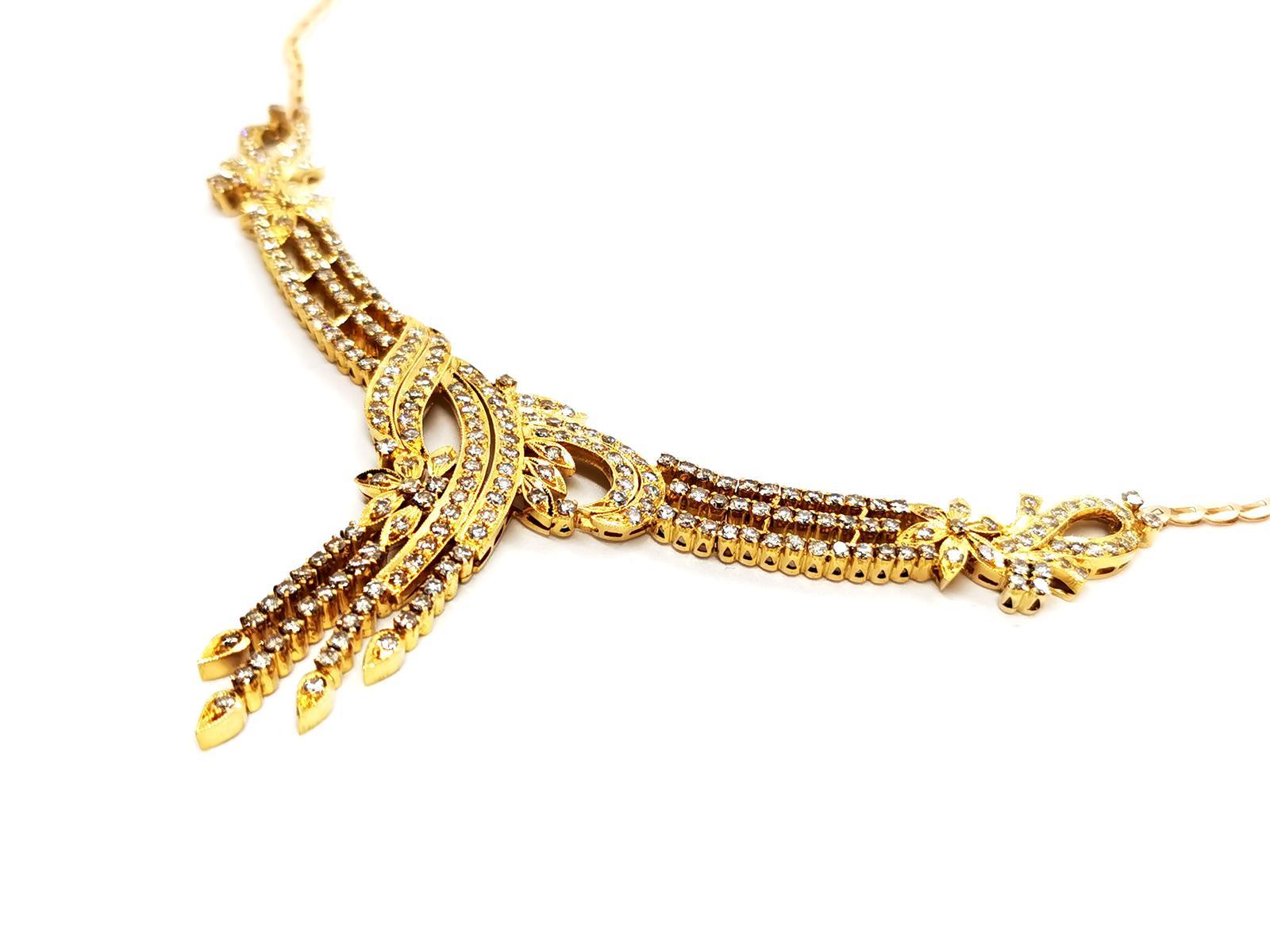 Chain Necklace Yellow Gold Diamond For Sale 3