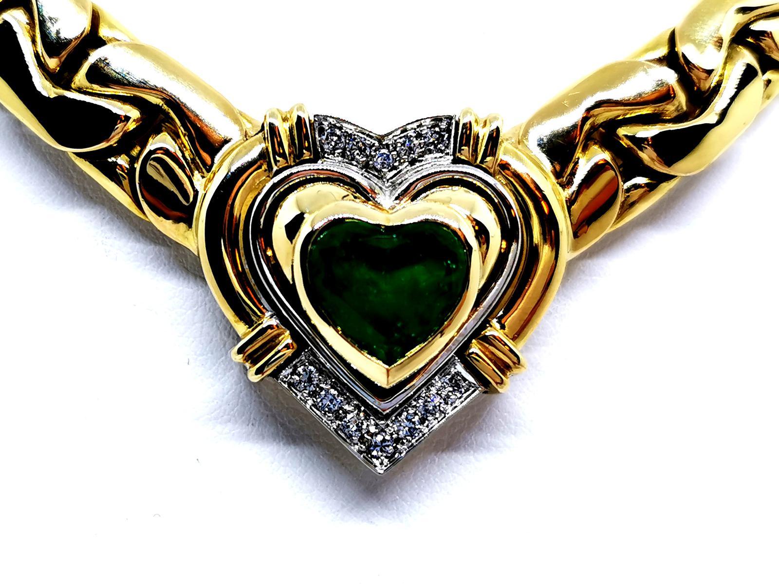 Chain Necklace Yellow Gold Emerald For Sale 15