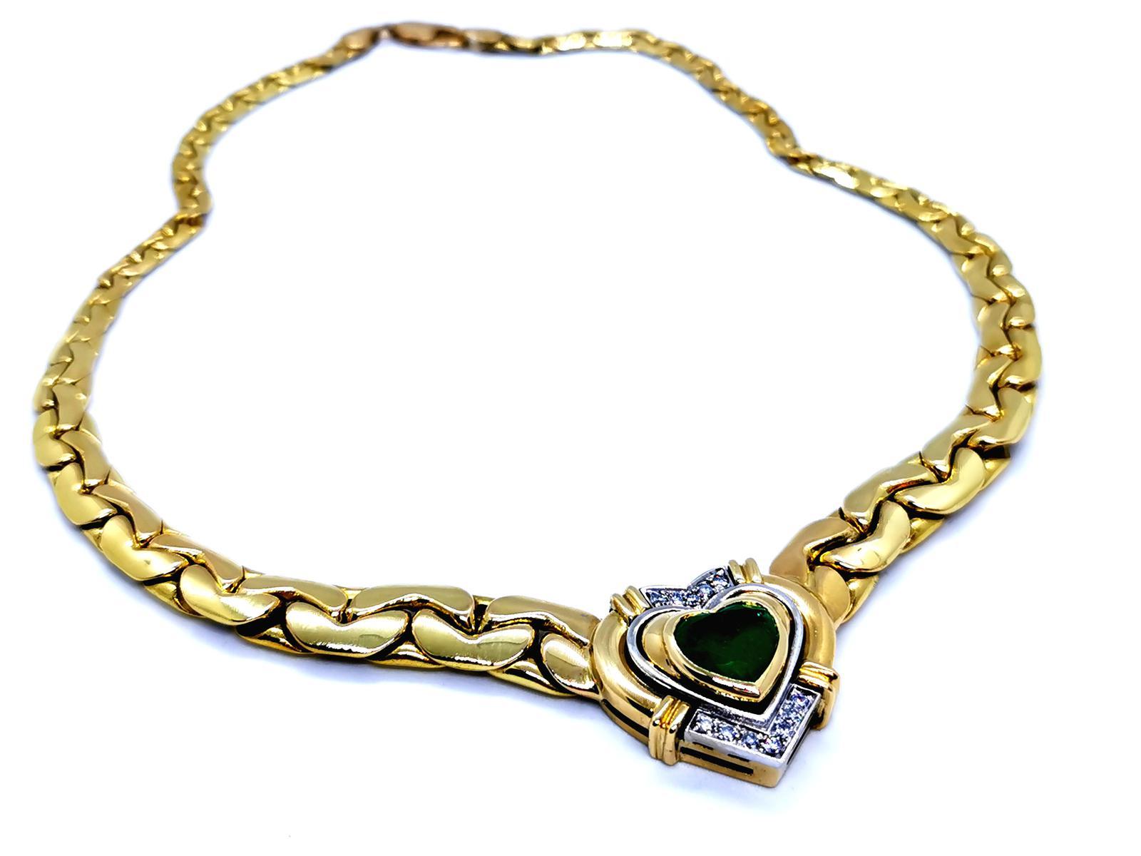 Chain Necklace Yellow Gold Emerald For Sale 1
