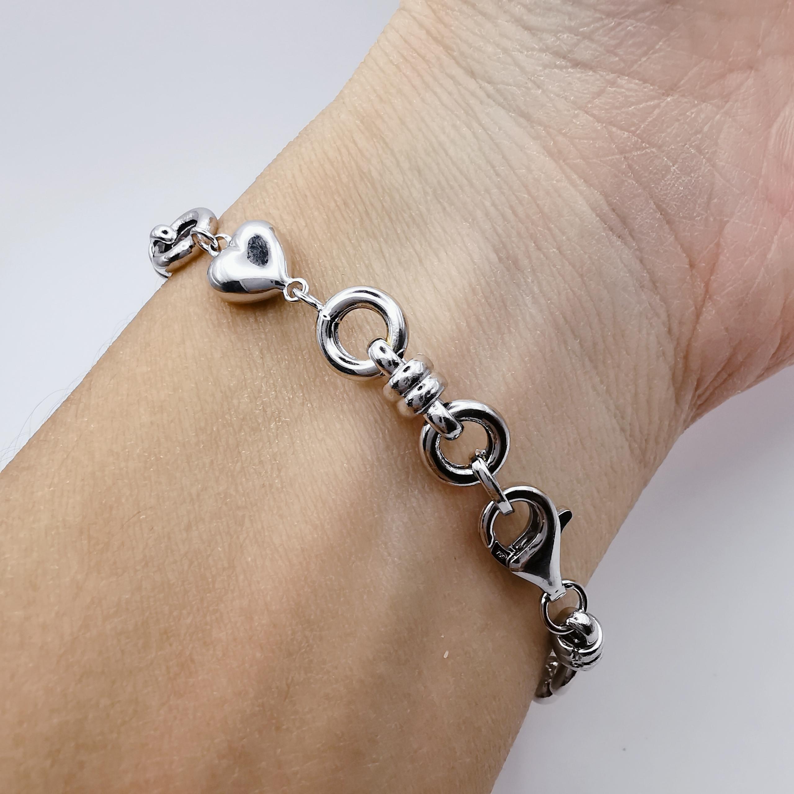 Chain of Hearts Bracelet in 18K White Gold For Sale 3