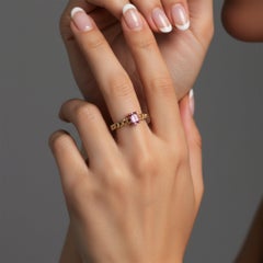 Chain Pink Sapphire 14K (or 18k upon request) Yellow Gold Ring