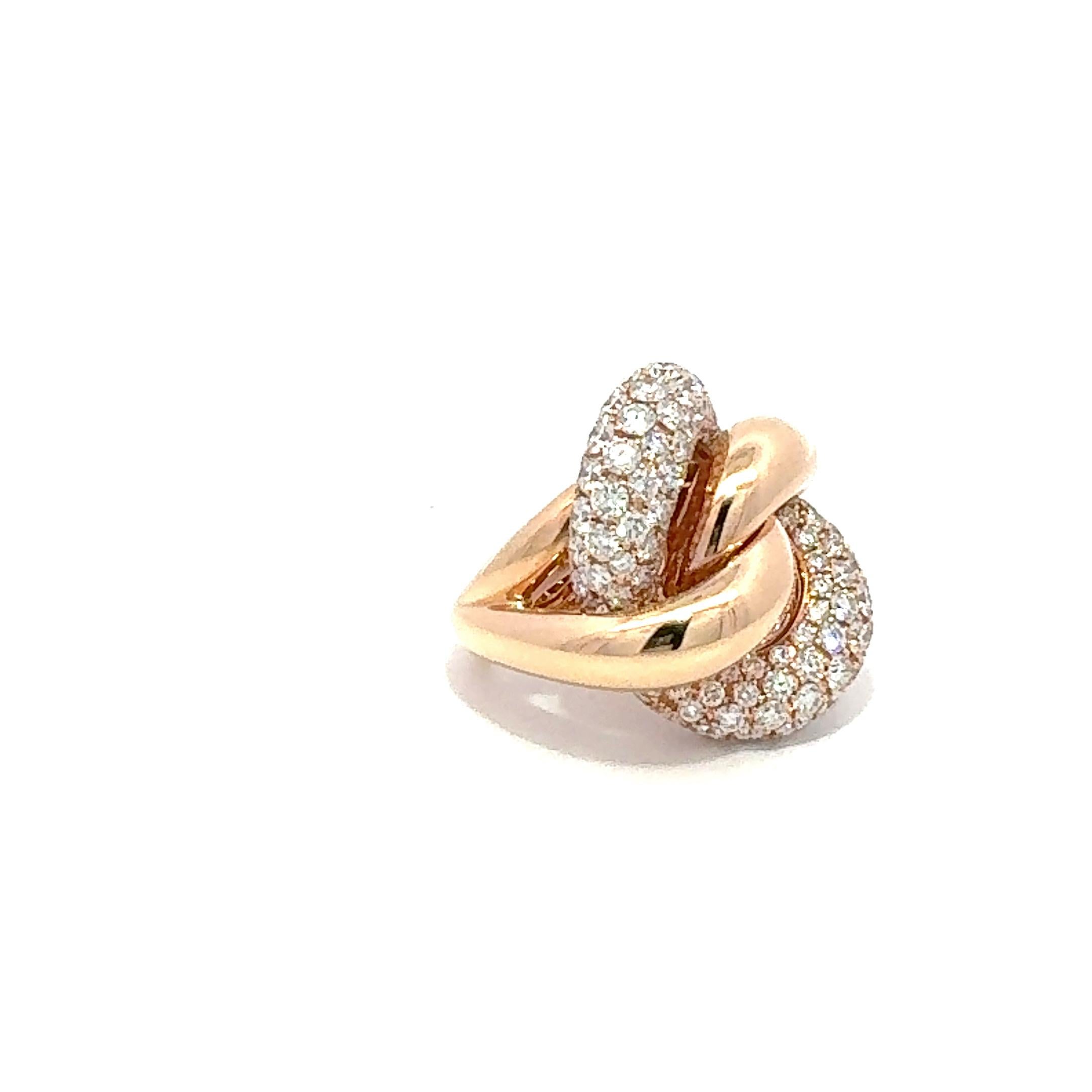 Round Cut Chain Style Diamond 18K Yellow Gold Ring For Her For Sale