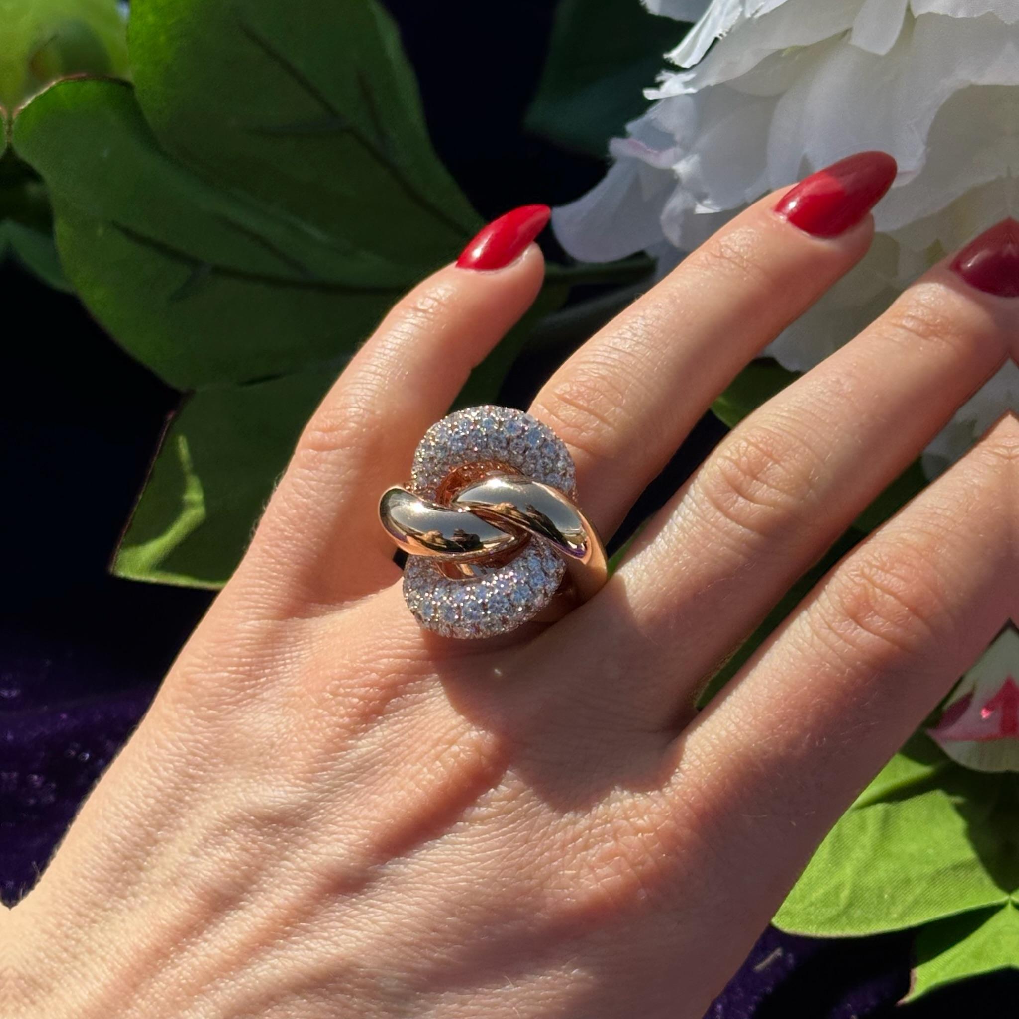 Anello a catena con diamante in oro giallo 18 carati per lei in vendita 3