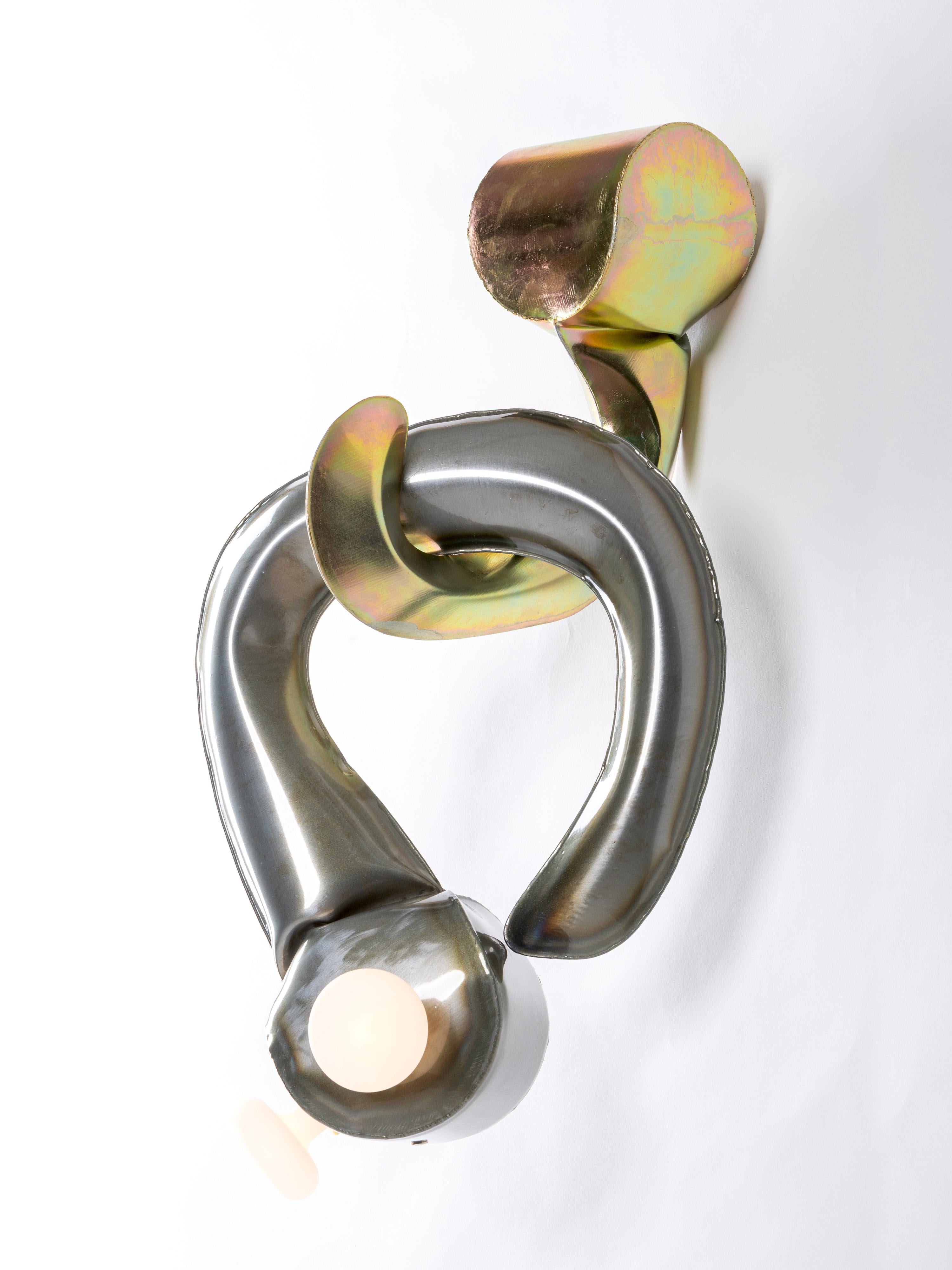 Aluminum Chain \ Wall mounted light For Sale