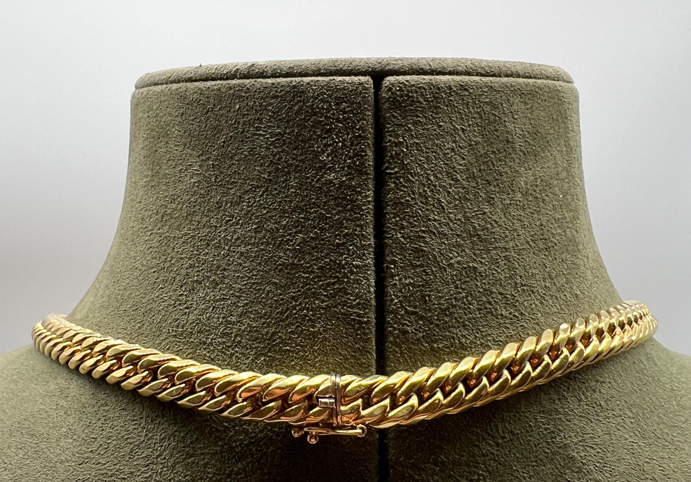Contemporary Chaîne Necklaces Yellow Gold 18 Carats For Sale