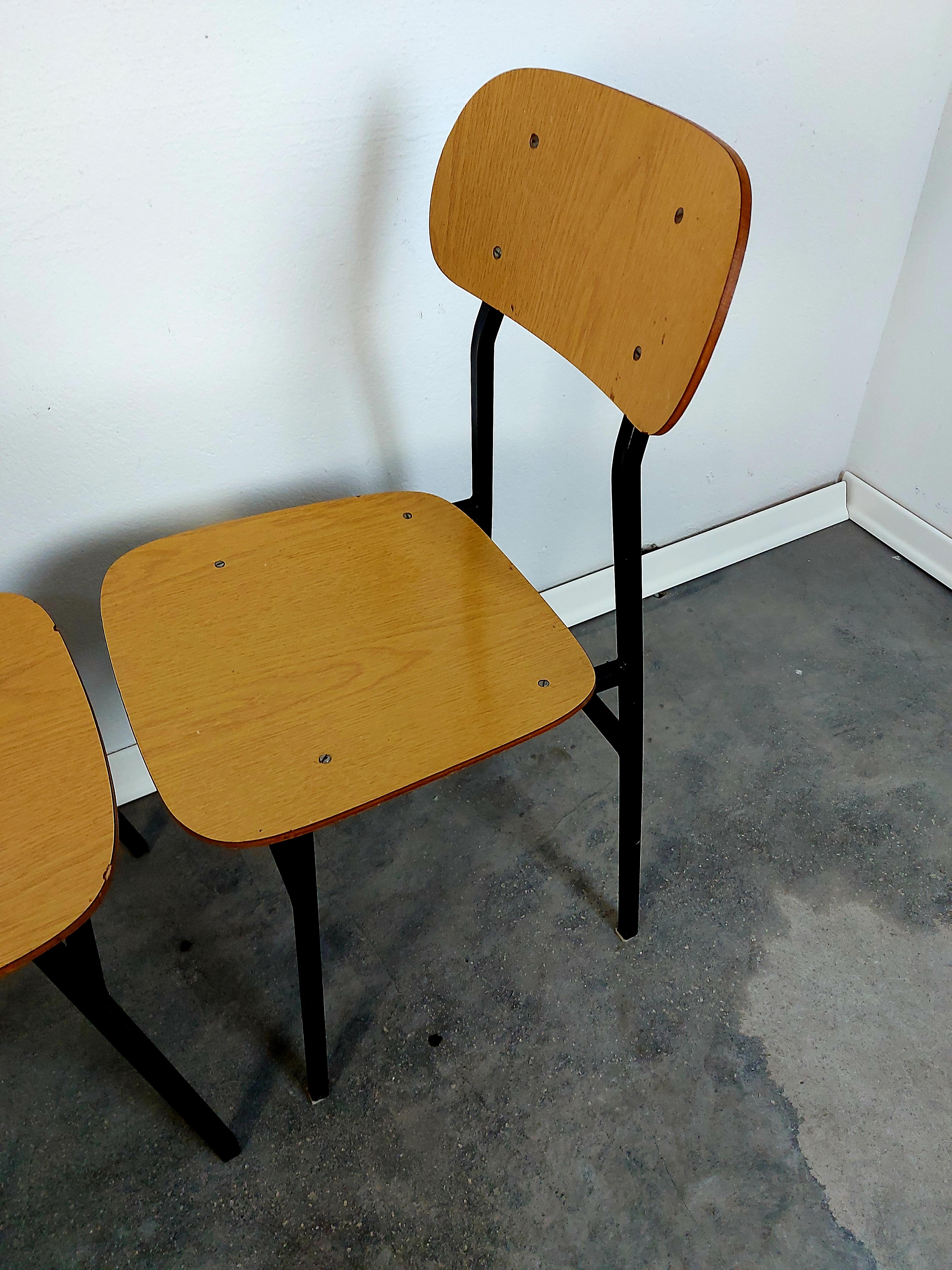 Chair, 1970s Metal Frame For Sale 5