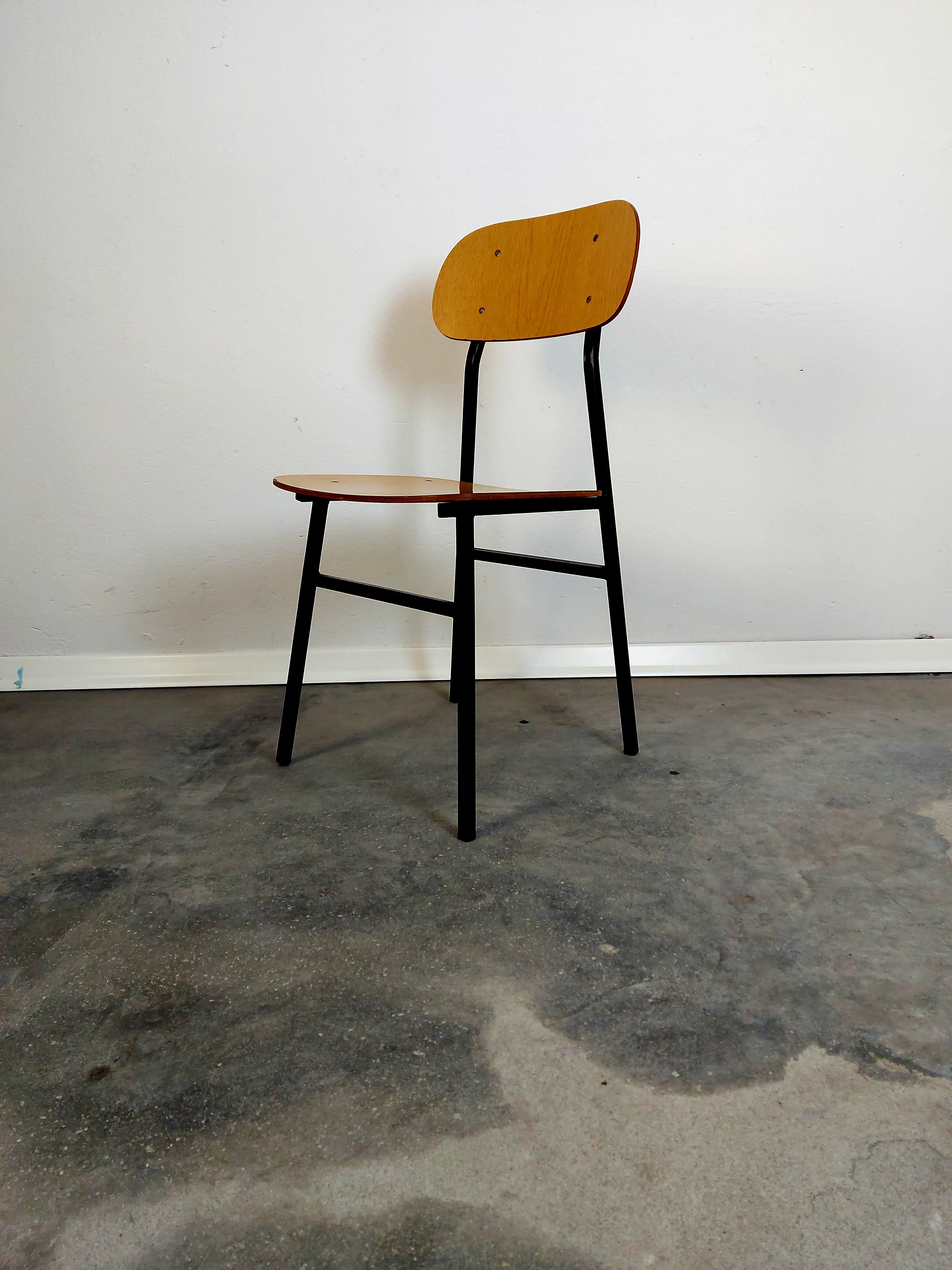 Chair, 1970s Metal Frame For Sale 8