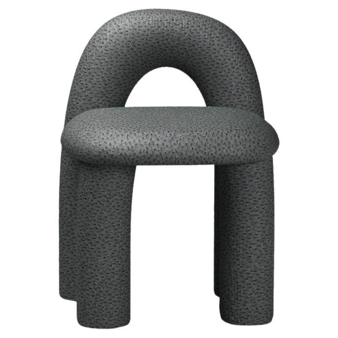 Fauteuil Arcy en tissu noir Kvadrat par Alter Ego Studio