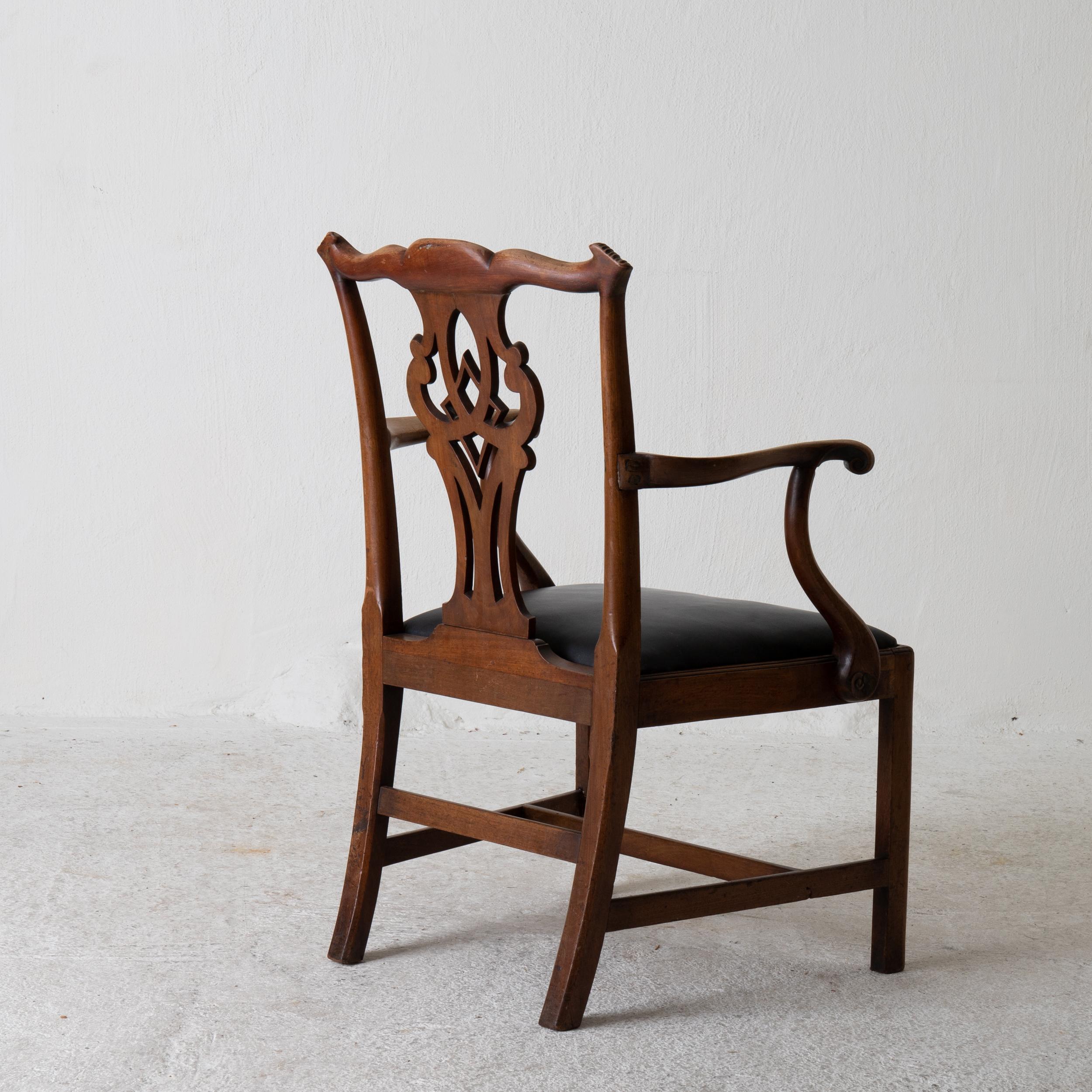 Chair Armchair English Chippendale 18th Century Brown Black, England In Good Condition For Sale In New York, NY