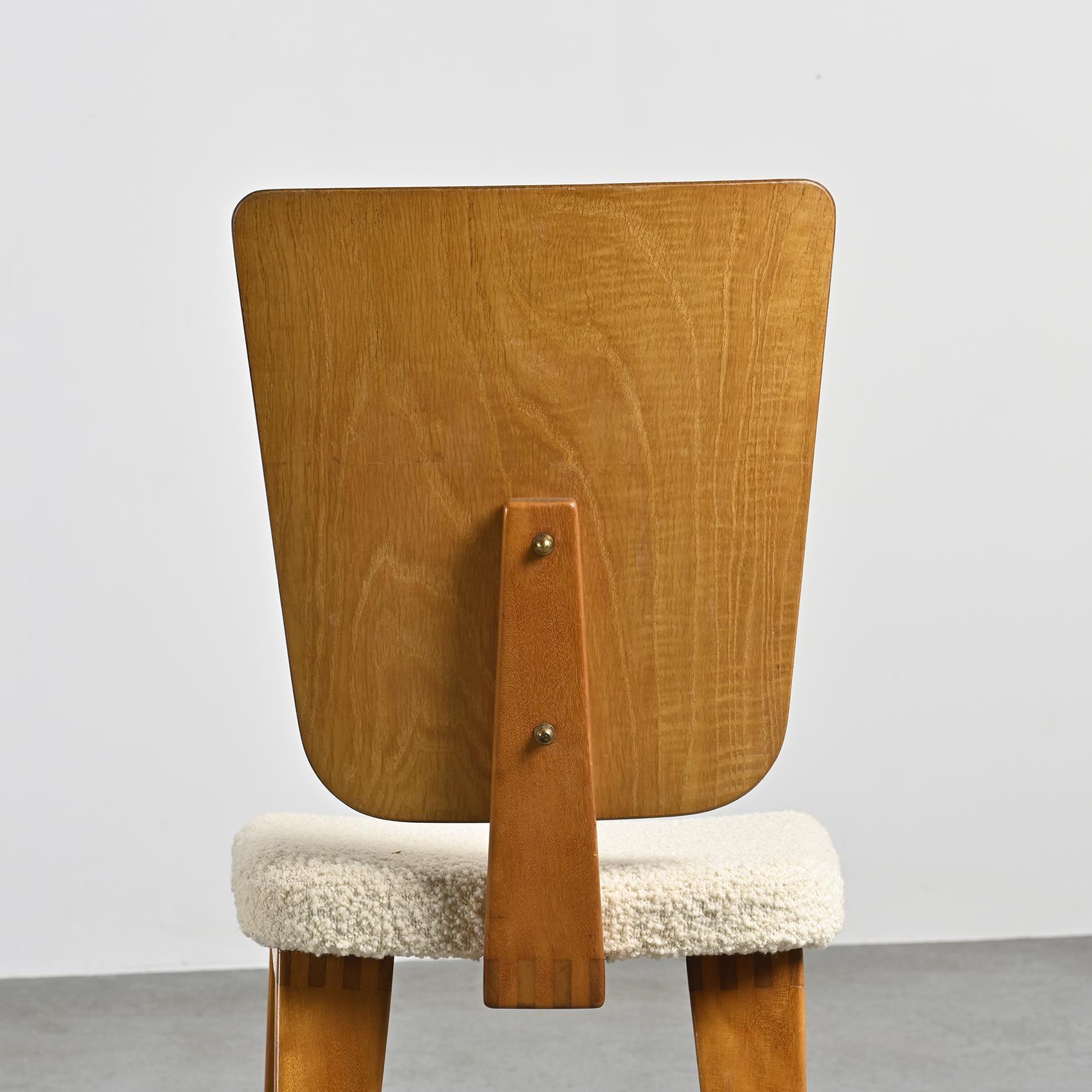 Chair by André Sornay, Lyon France In Good Condition For Sale In VILLEURBANNE, FR