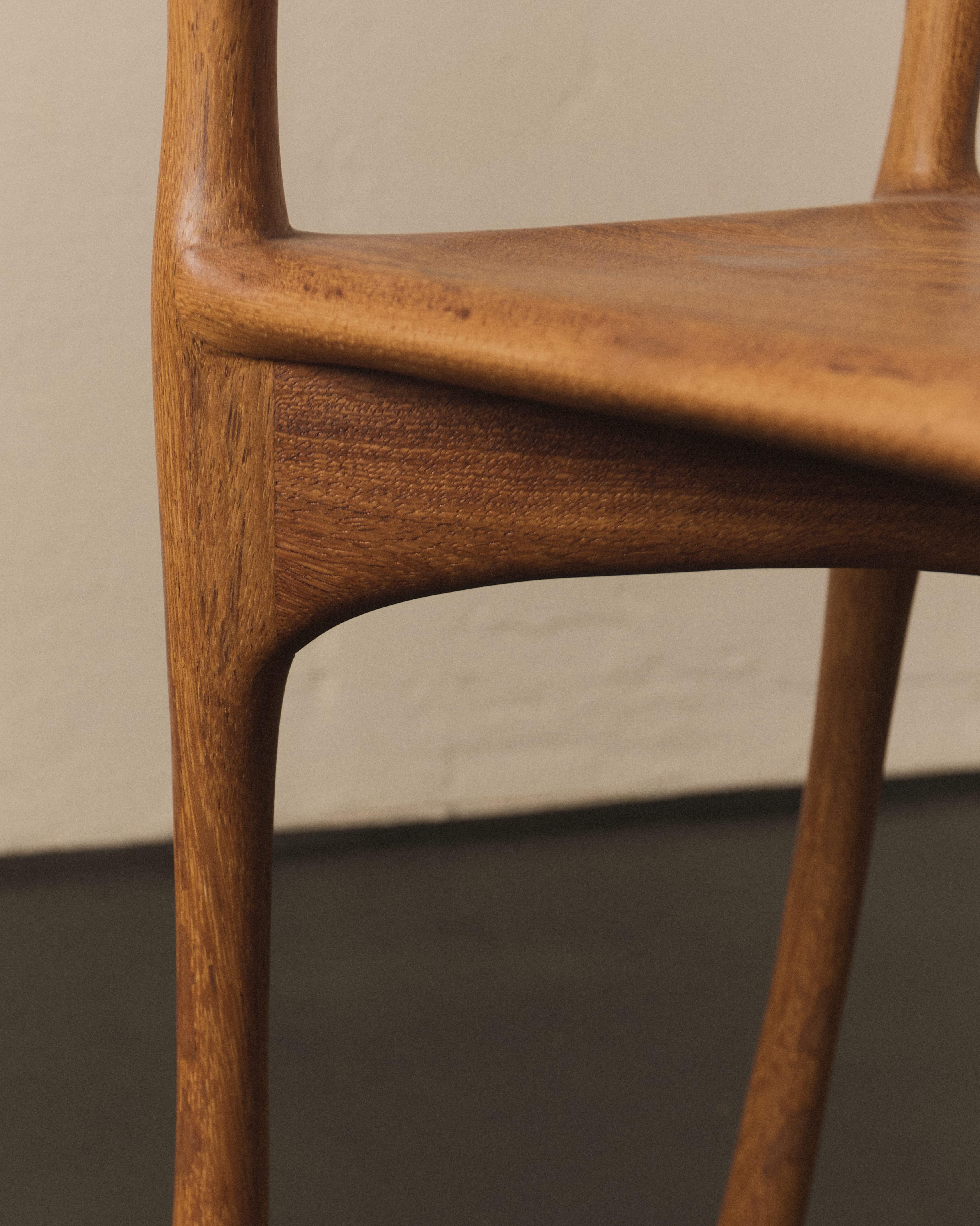 Legno Sedia di Andrew Andrews de Freitas in vendita