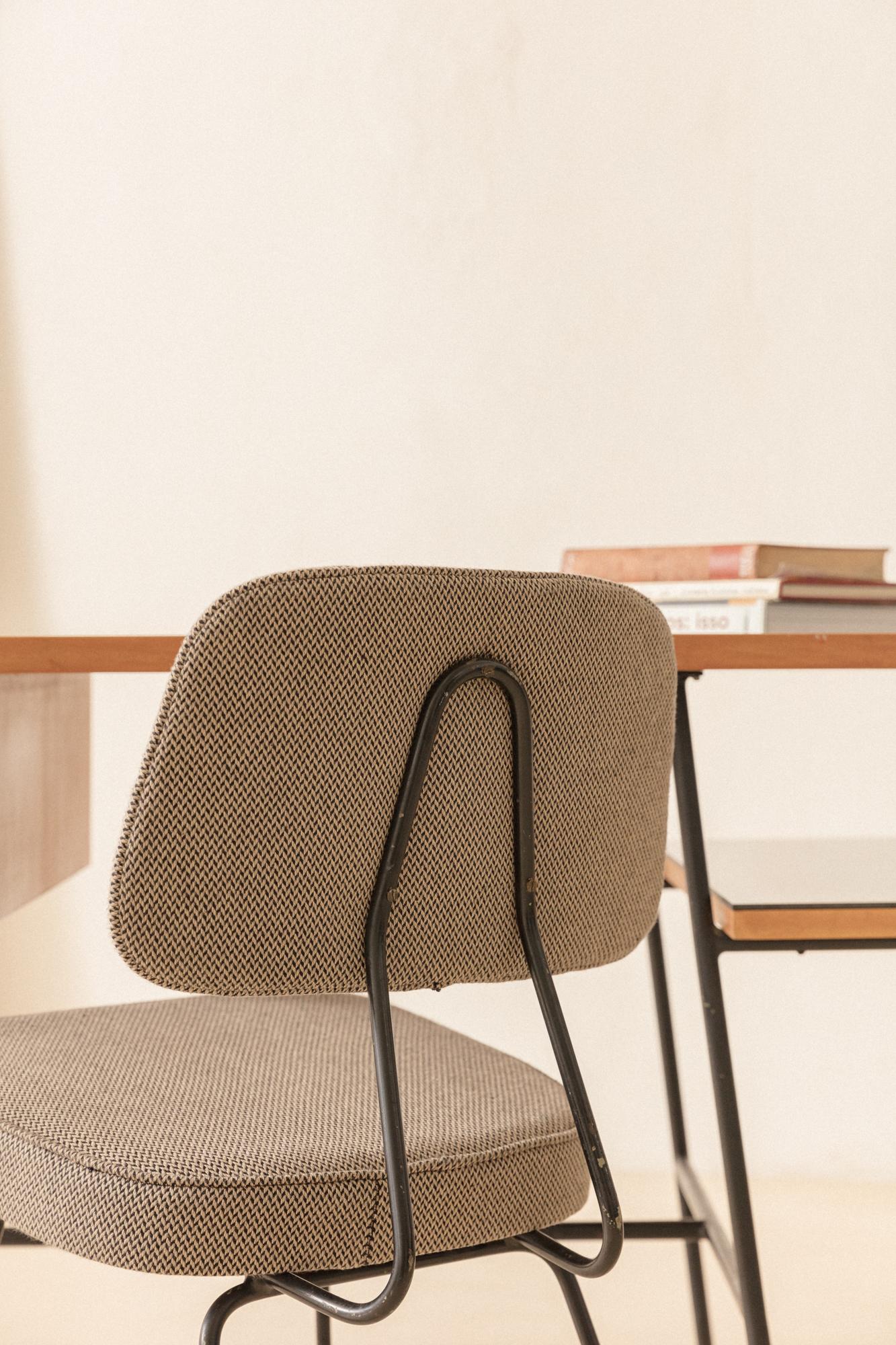 Chaise de Carlo Hauner et Martin Eisler:: design brésilien du milieu du siècle dernier en vente 4