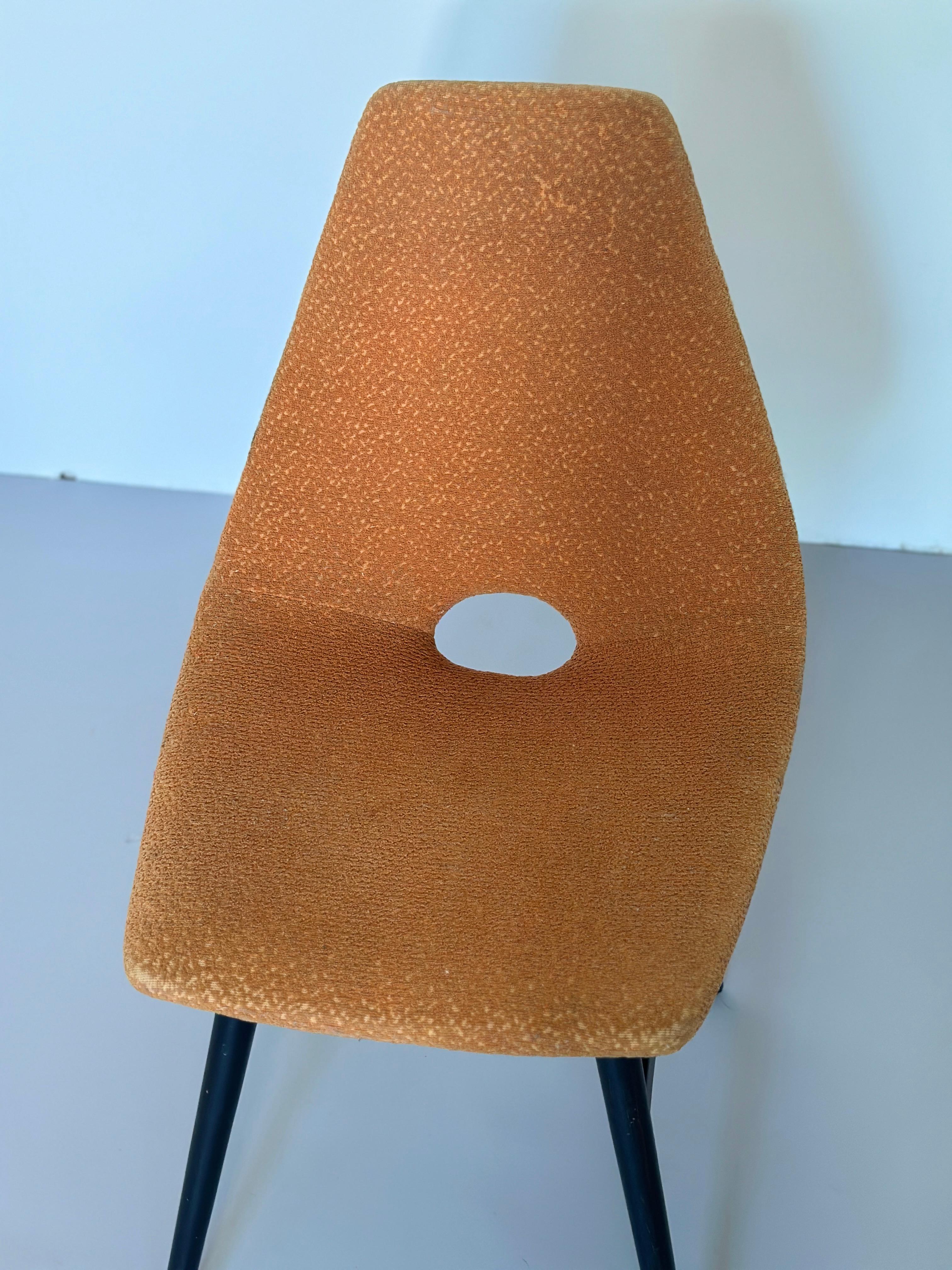 Chair By Judit Burian and Erika Szek 1950s In Good Condition For Sale In Čelinac, BA