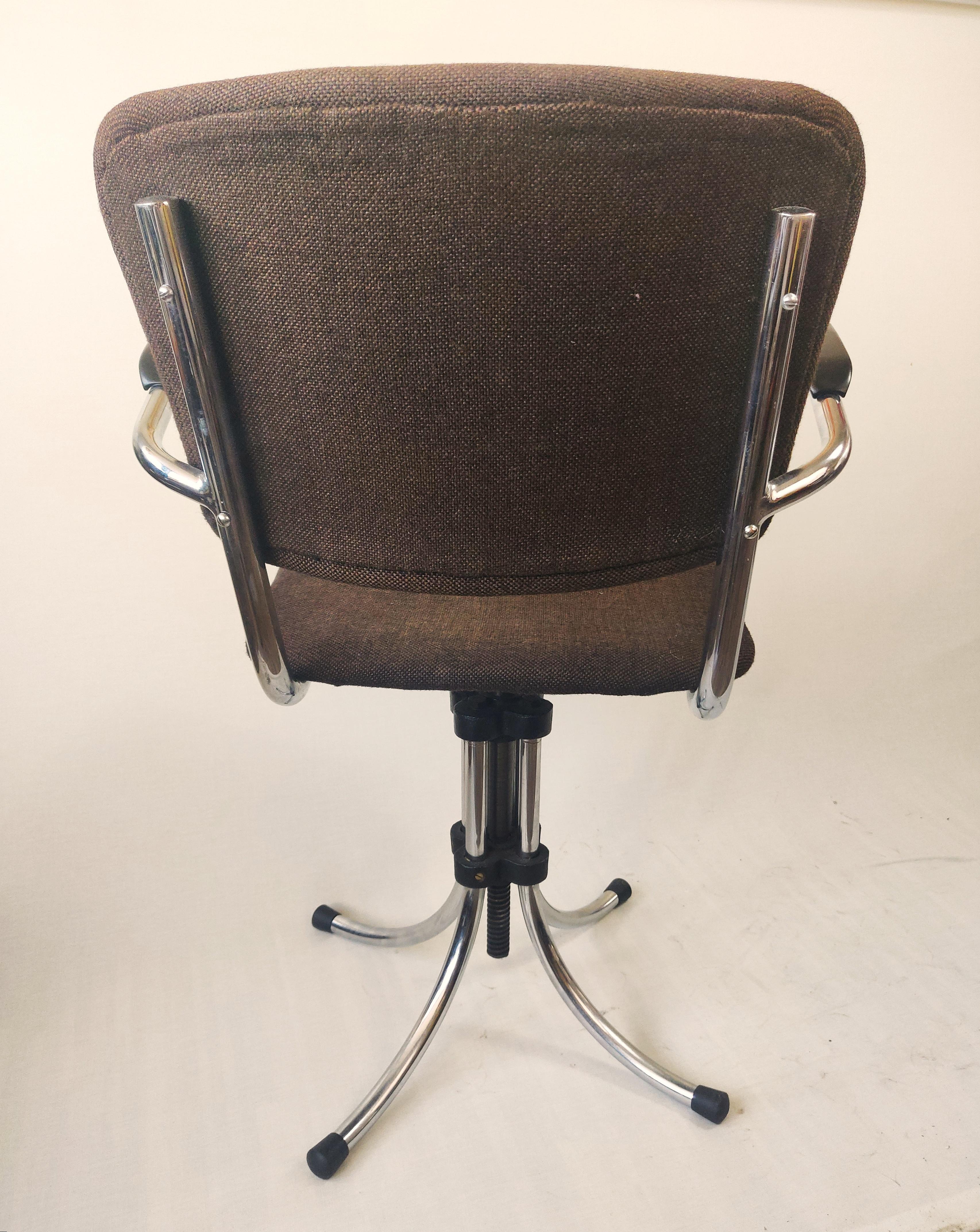 Chair by Paul Schuitema for Fana, Rotterdam, 1960s In Good Condition For Sale In MIJDRECHT, NL