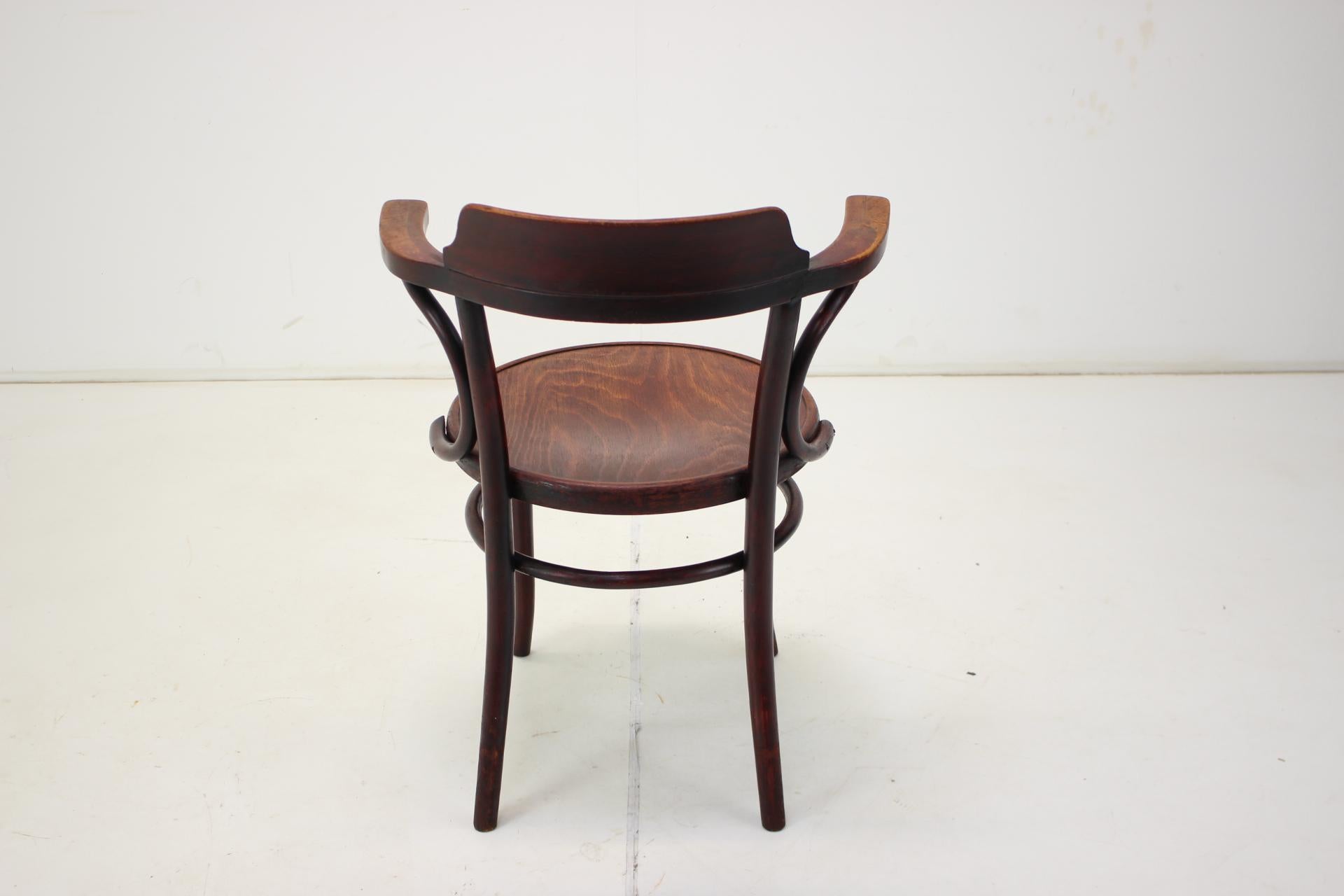  Chair by Thonet, 1920s For Sale 3