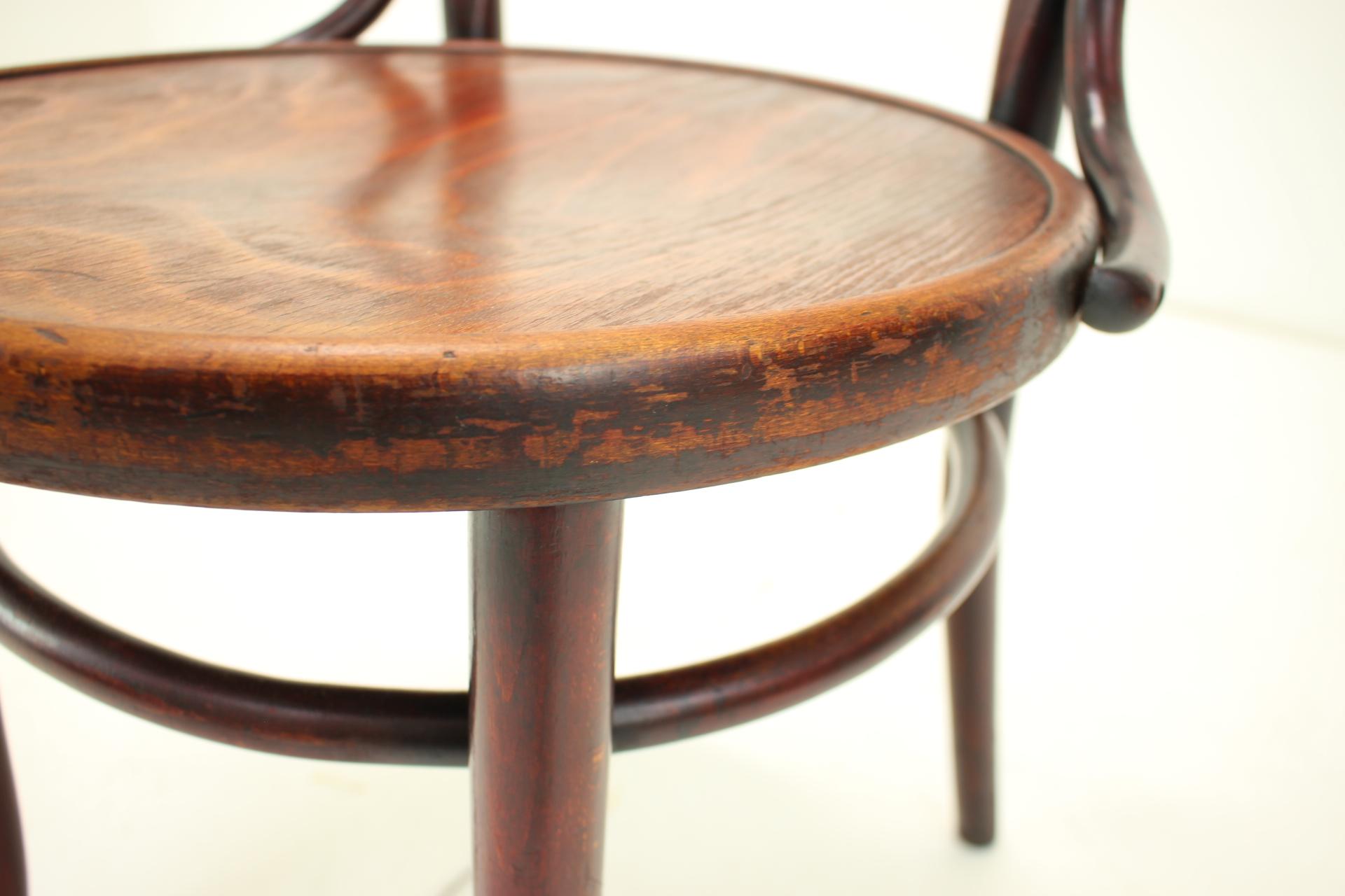 Early 20th Century  Chair by Thonet, 1920s For Sale