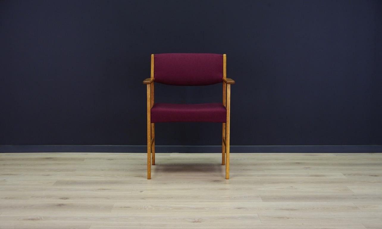 Chair or office chair from the 1960s-1970s, Danish design, upholstery after replacement, construction made of ashwood. Preserved in good condition, directly for use.

Dimensions: Height 79.5 cm, armrest height 63 cm, seat height 45 cm, seat 49 cm