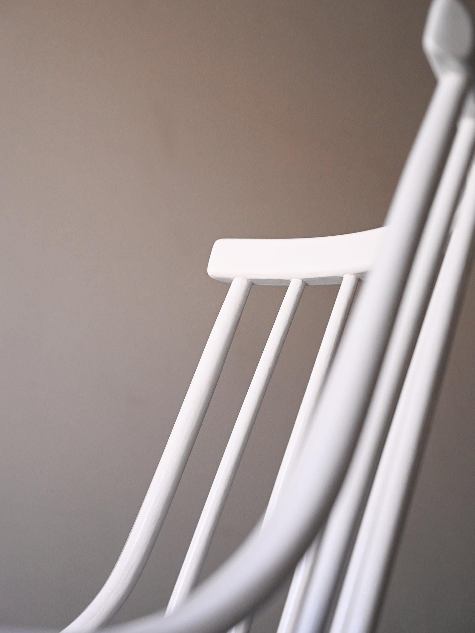 Chaise conçue par LENA LARSSON, modèle «GRANDESSA » en vente 3