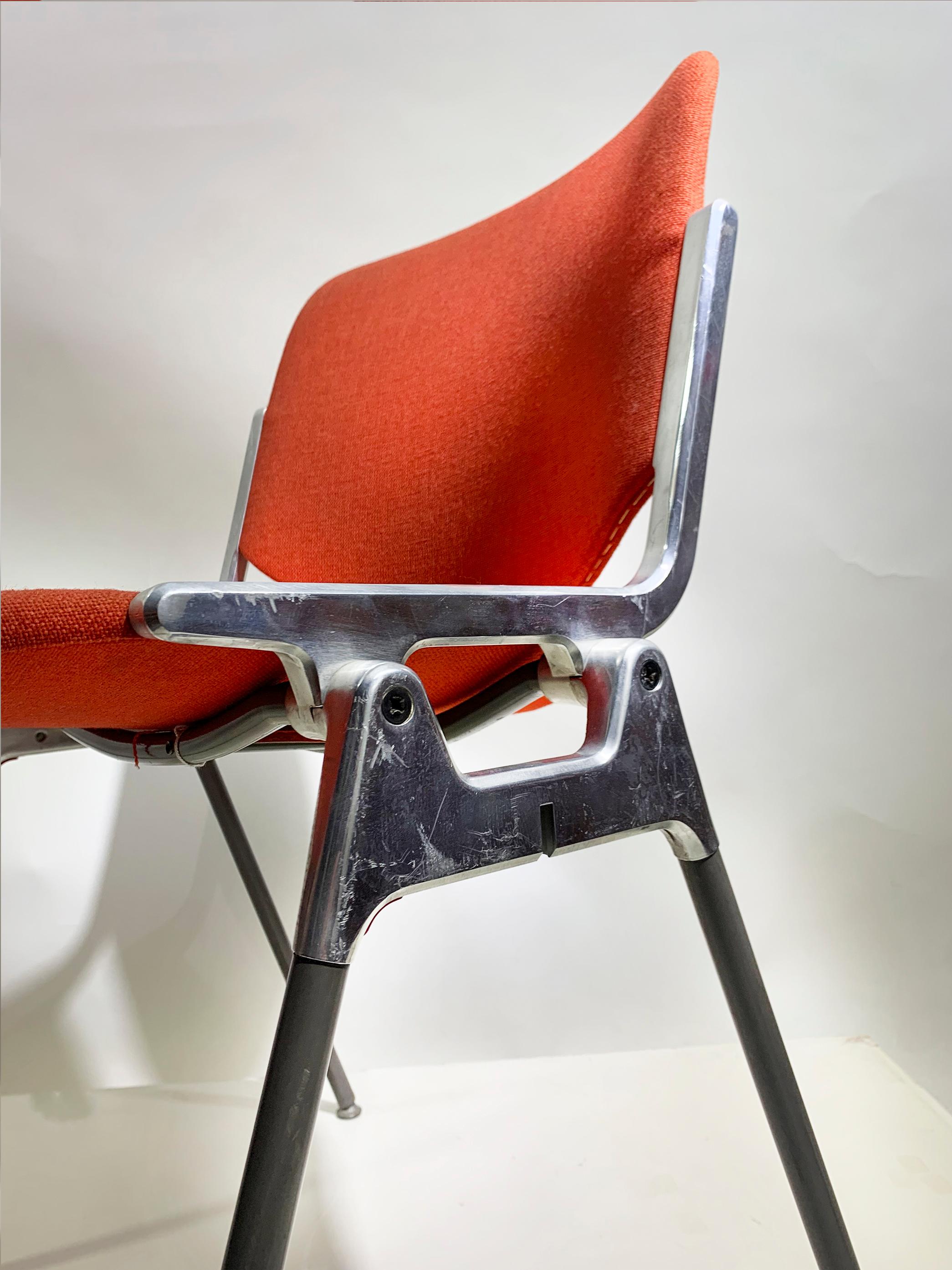 Chaise DSC 106, rouge, de Giancarlo Piretti pour Anonima Castelli en vente 2