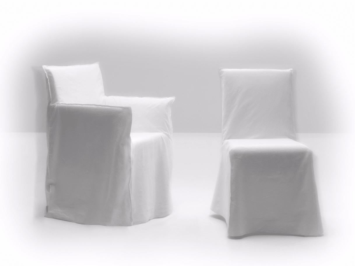 Chair Gervasoni Ghost 23 design Paola Navone - Lino bianco In condizioni Nuovo in vendita a Alcamo, IT