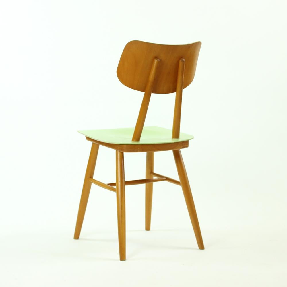 Chair in Green and Cream by TON, Czechoslovakia, 1960s In Good Condition In Zohor, SK