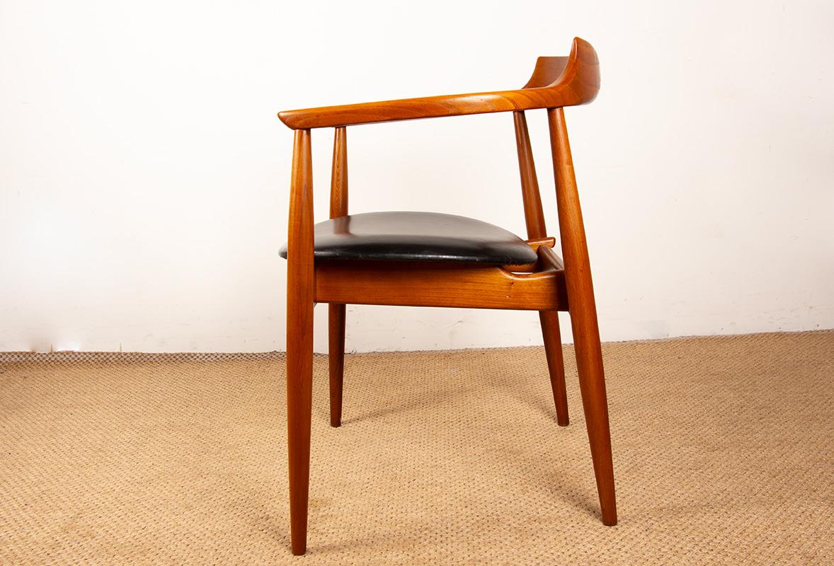 Chaise en orme massif et en skaï, première édition, modèle ST 750 Arne Wahl Iversen 1959. en vente 9