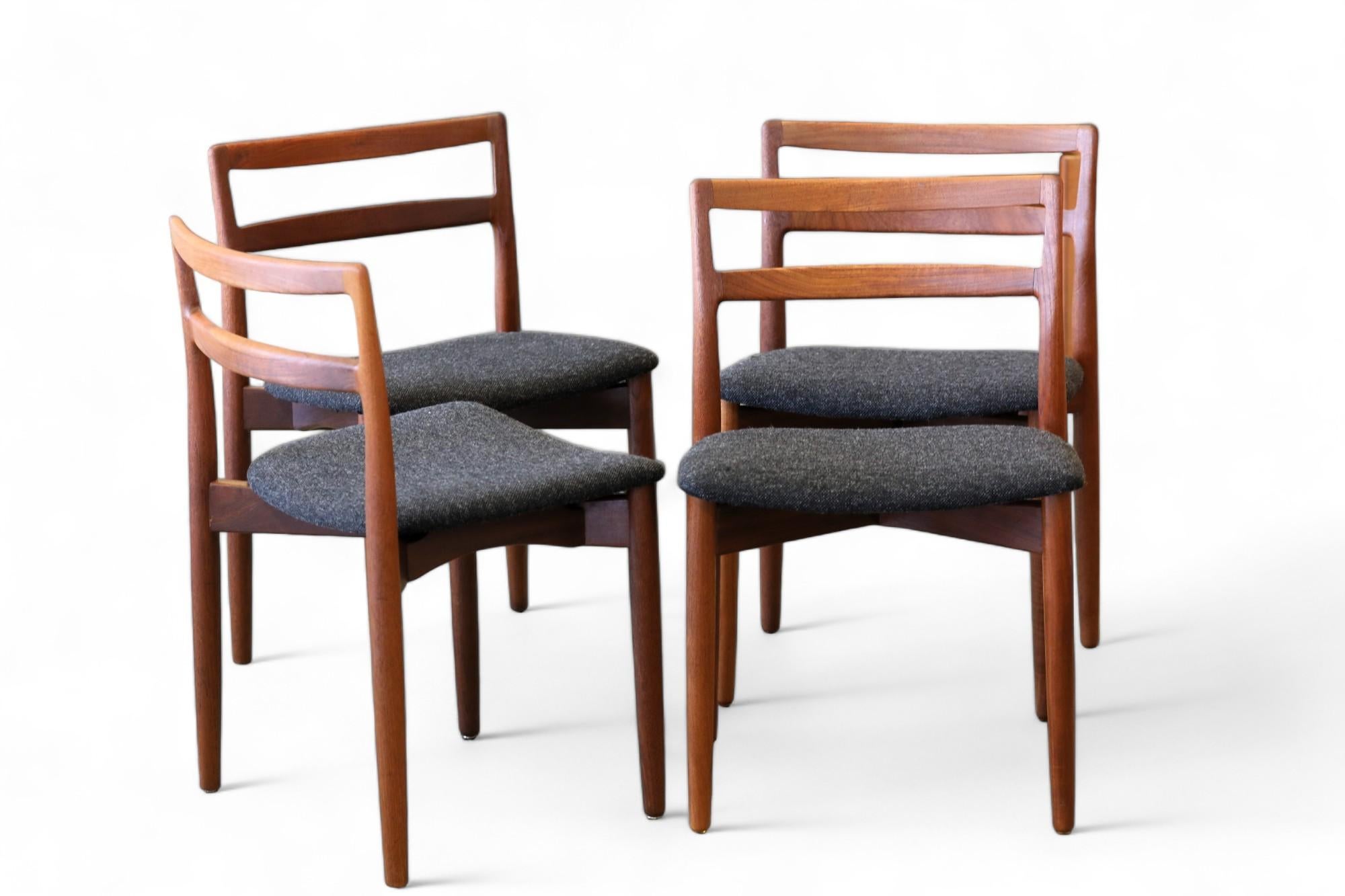A set of four chairs designed by Harry Østergaard for A/S Randers Møbelfabrik

The model has a low back and makes it very elegant around the dining table. The back is in a step model with nice connections to the hind legs.

The legs are coil-shaped