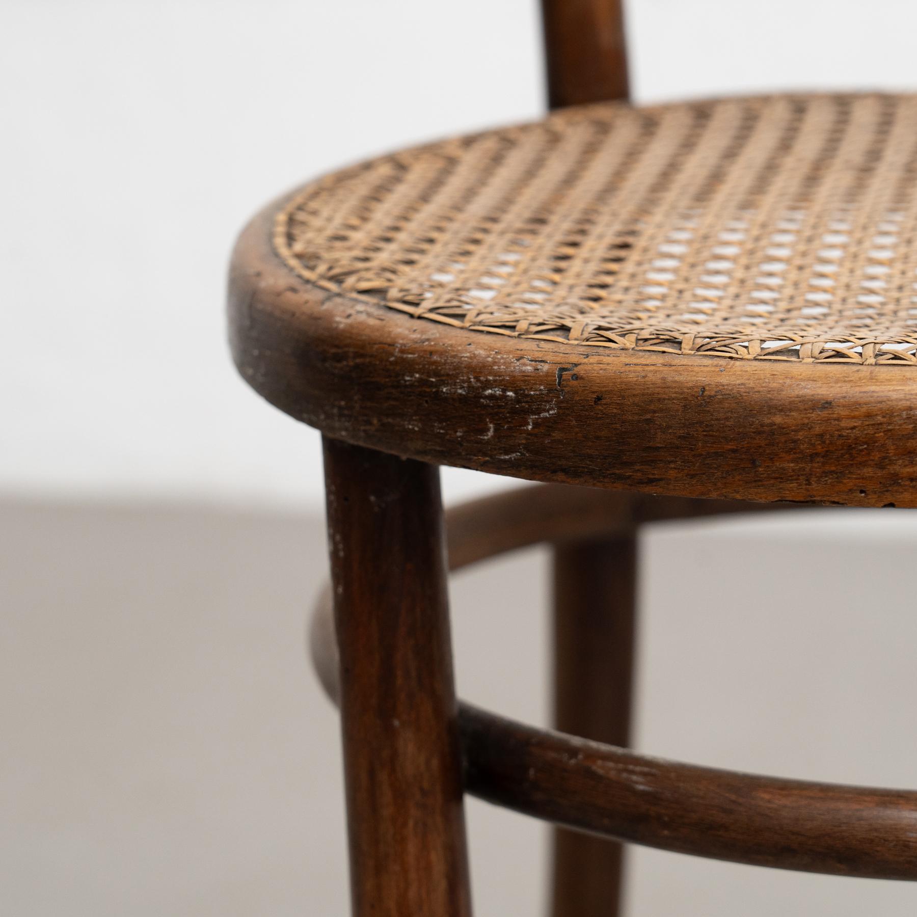Chaise dans le style de Thonet par un Design/One, circa 1930 en vente 9