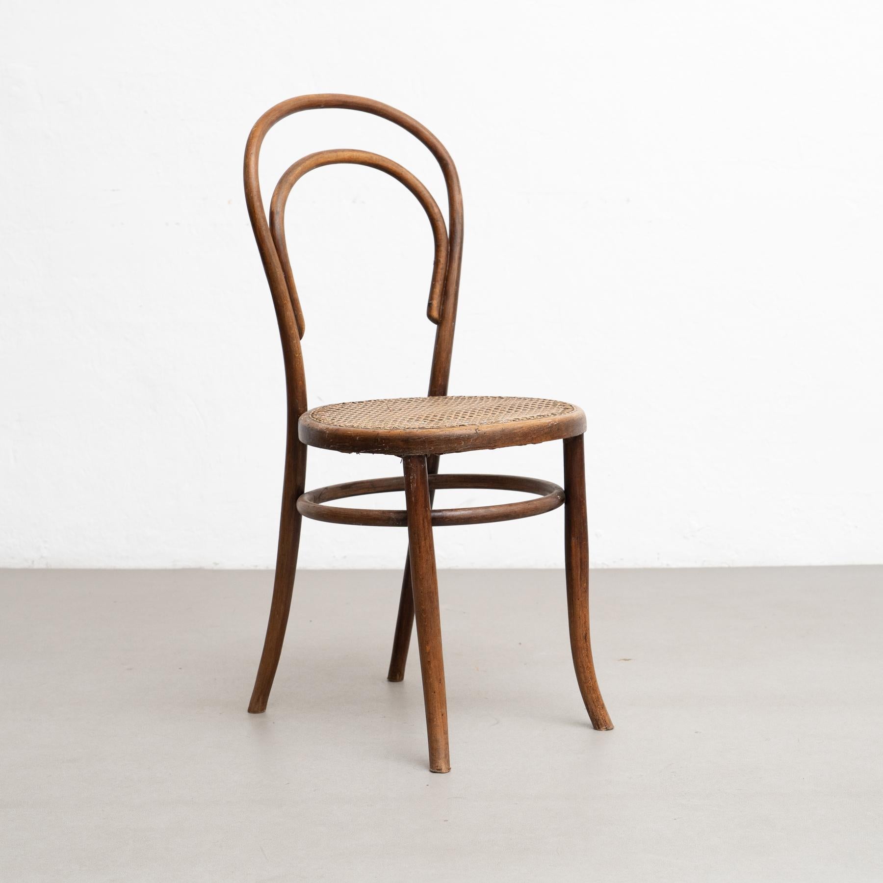 Chaise dans le style de Thonet par Design/One, circa 1930
Fabriqué en France. 
Bois de rose et rotin.

En état original, avec une usure conforme à l'âge et à l'utilisation, préservant une belle patine.
