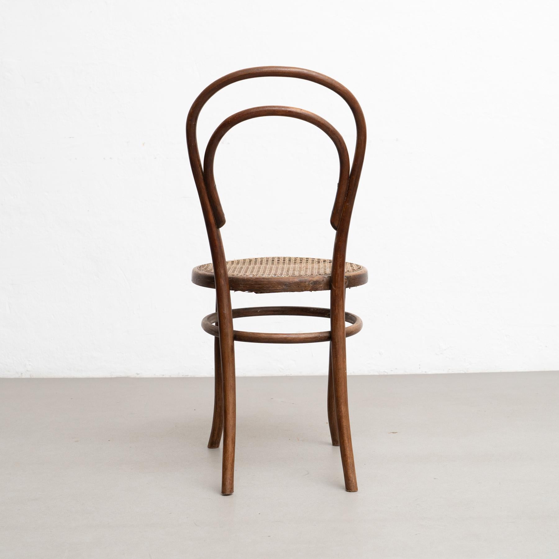 Bois cintré Chaise dans le style de Thonet par un Design/One, circa 1930 en vente