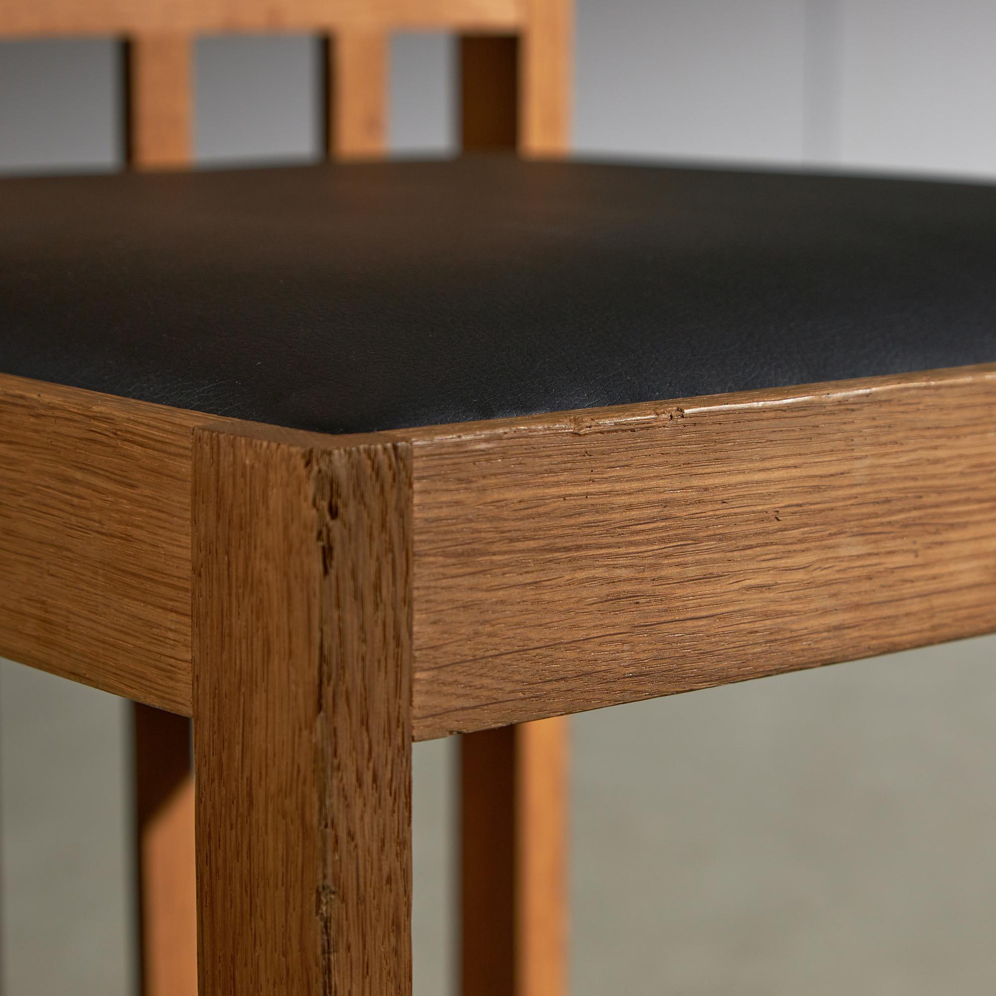 Silla inspirada en Charles Rennie Mackintosh (negra) 3