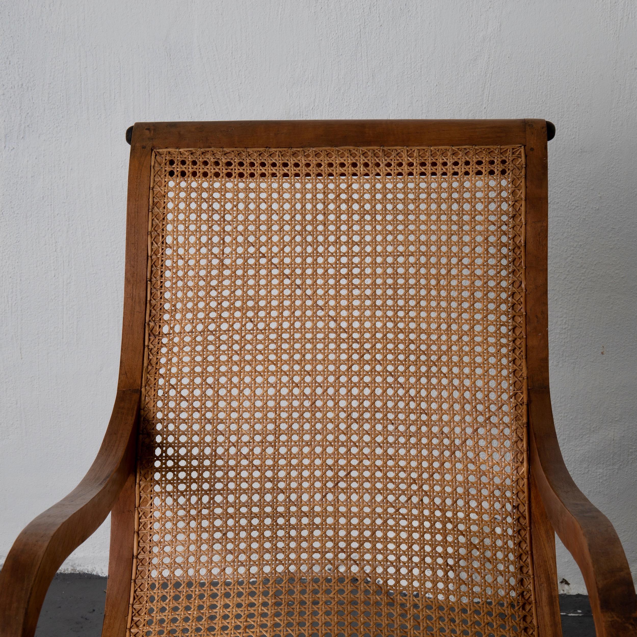 Chaise Lounge suédoise 20ème siècle Bois Rotin:: Suède 4