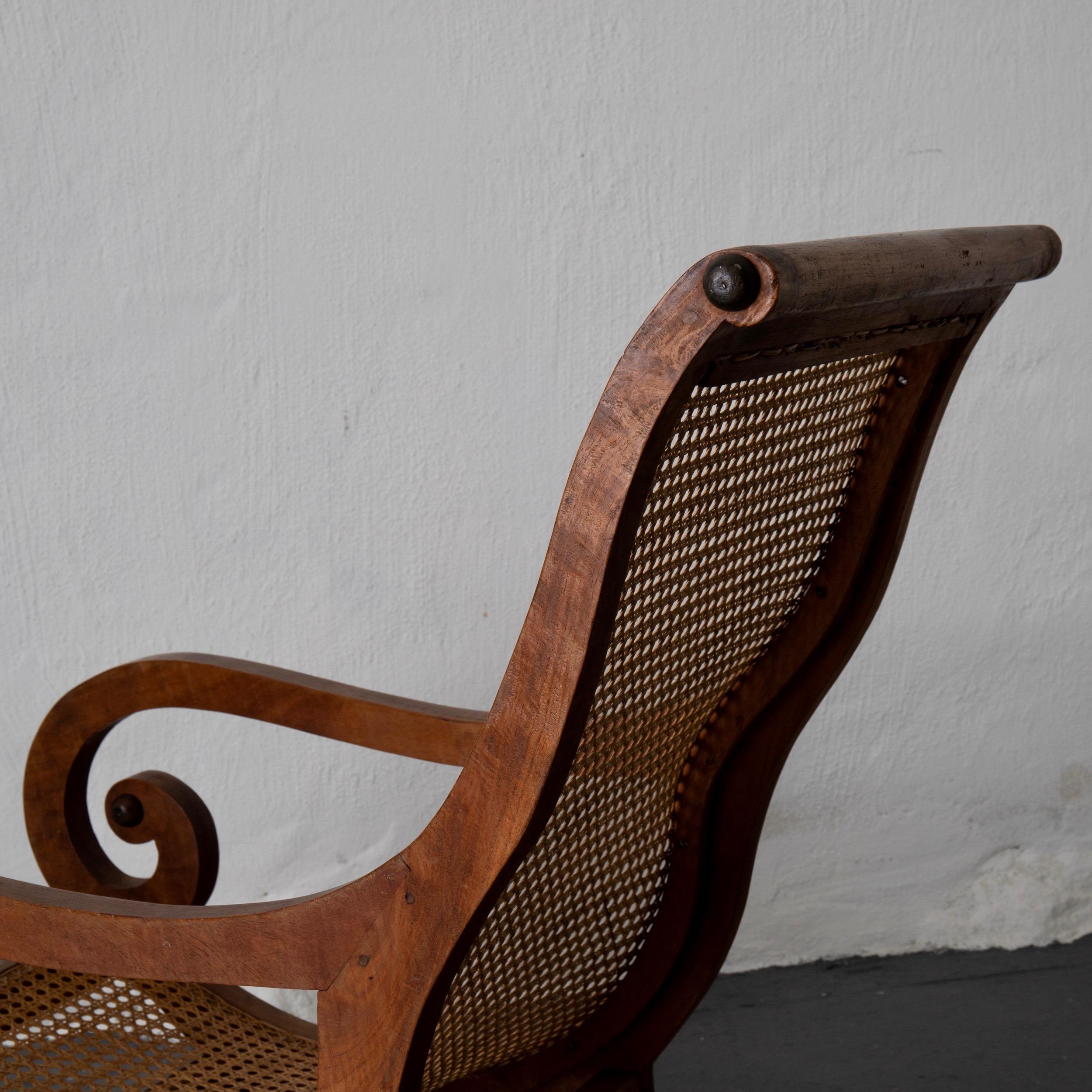Chaise Lounge suédoise 20ème siècle Bois Rotin:: Suède 3