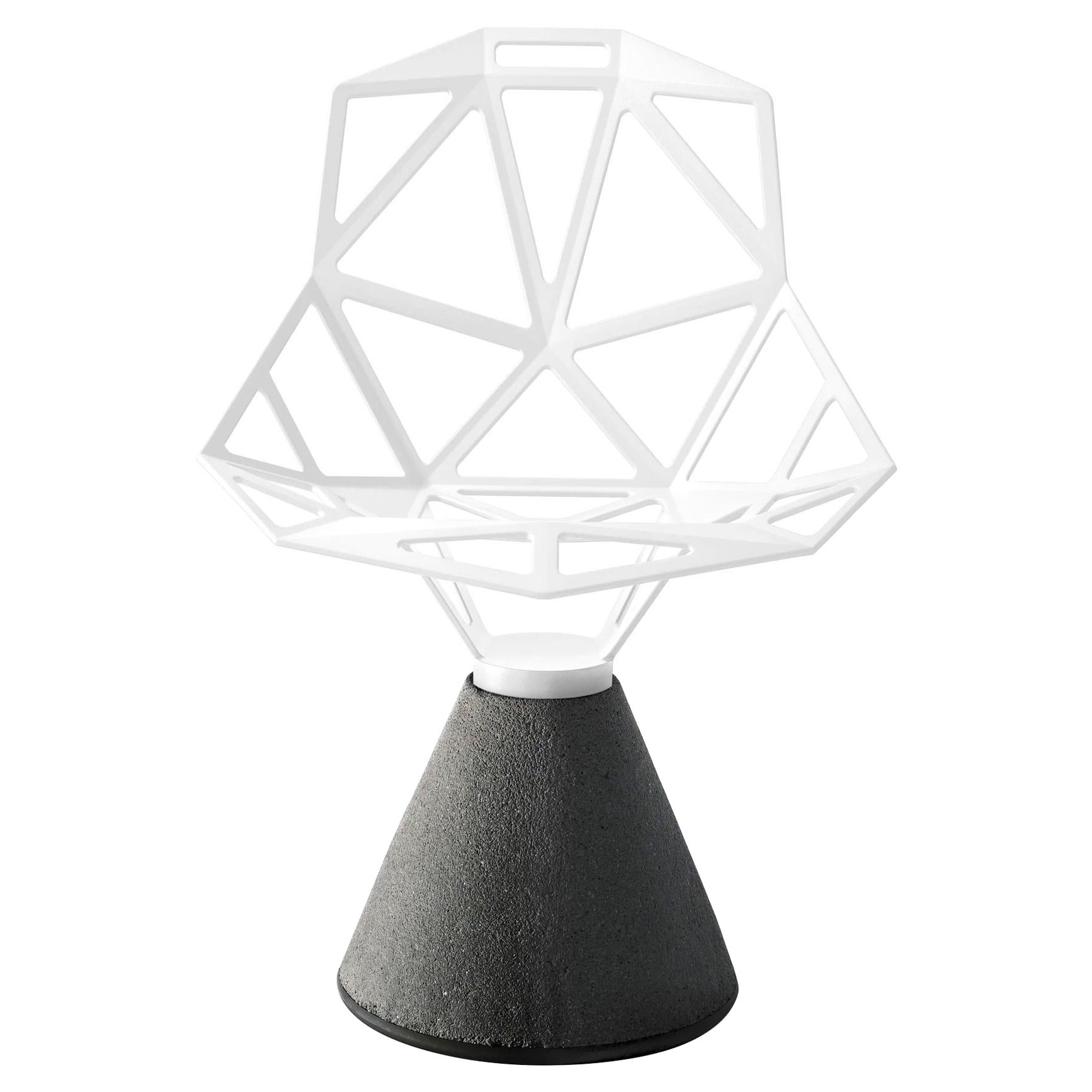 Sedia Magis Chair_One - Base in cemento naturale e seduta in alluminio bianco