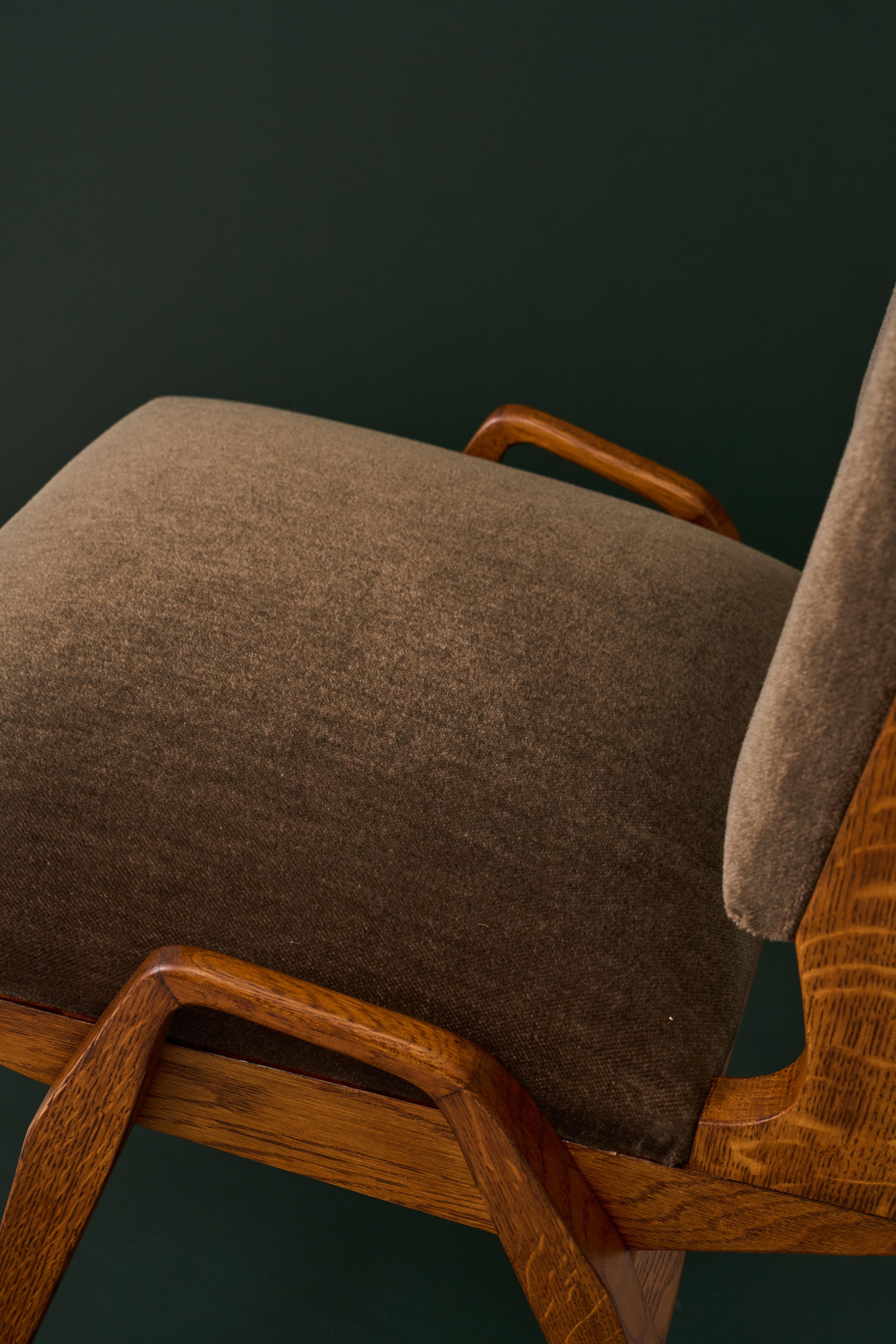 CHAIR Maurice Pre (Französisch) im Angebot