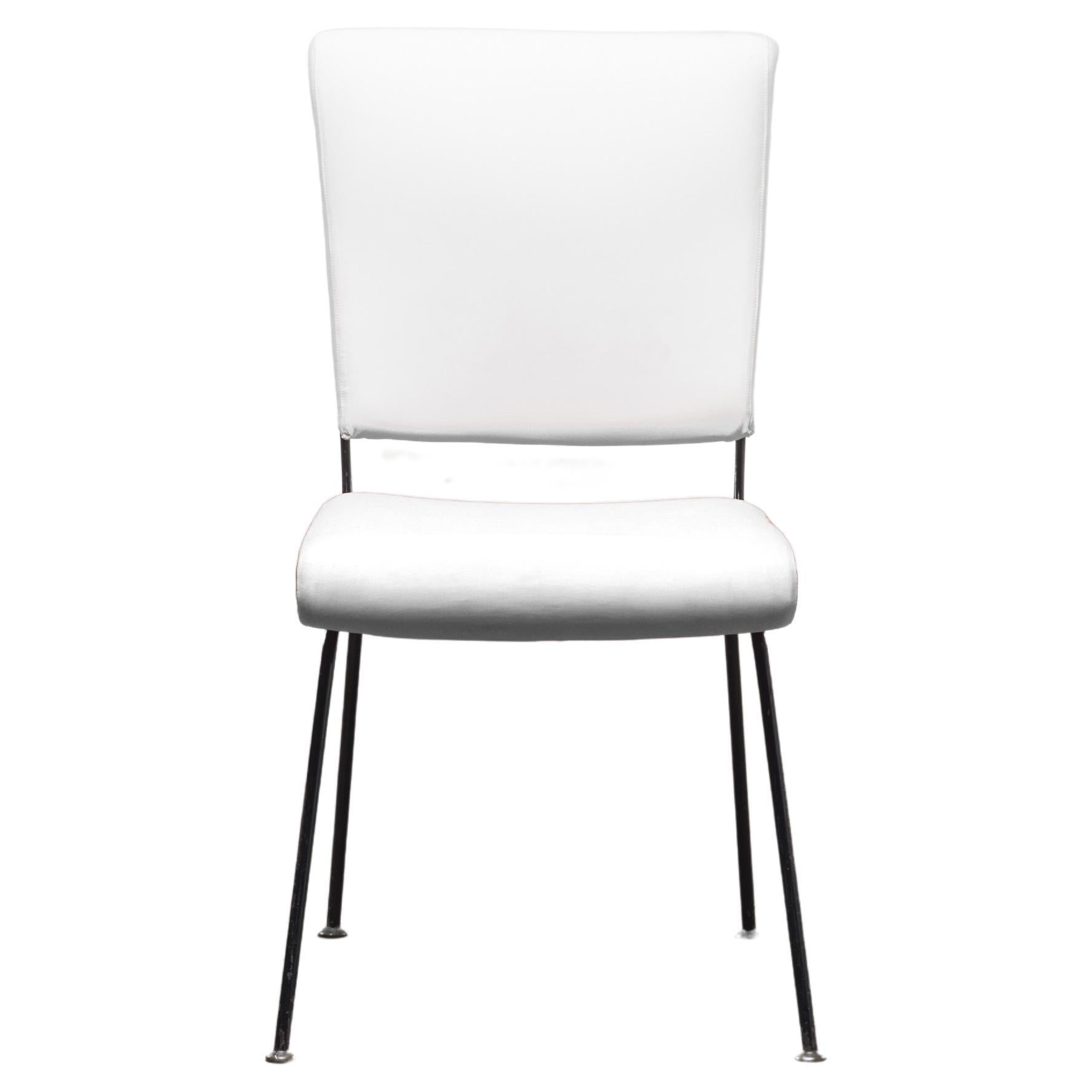 Chair Mod. Du 24 White leather  For Sale