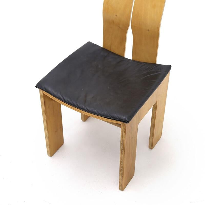 Italian Chair model 1934-765 in natural nut by Carlo Scarpa for Bernini