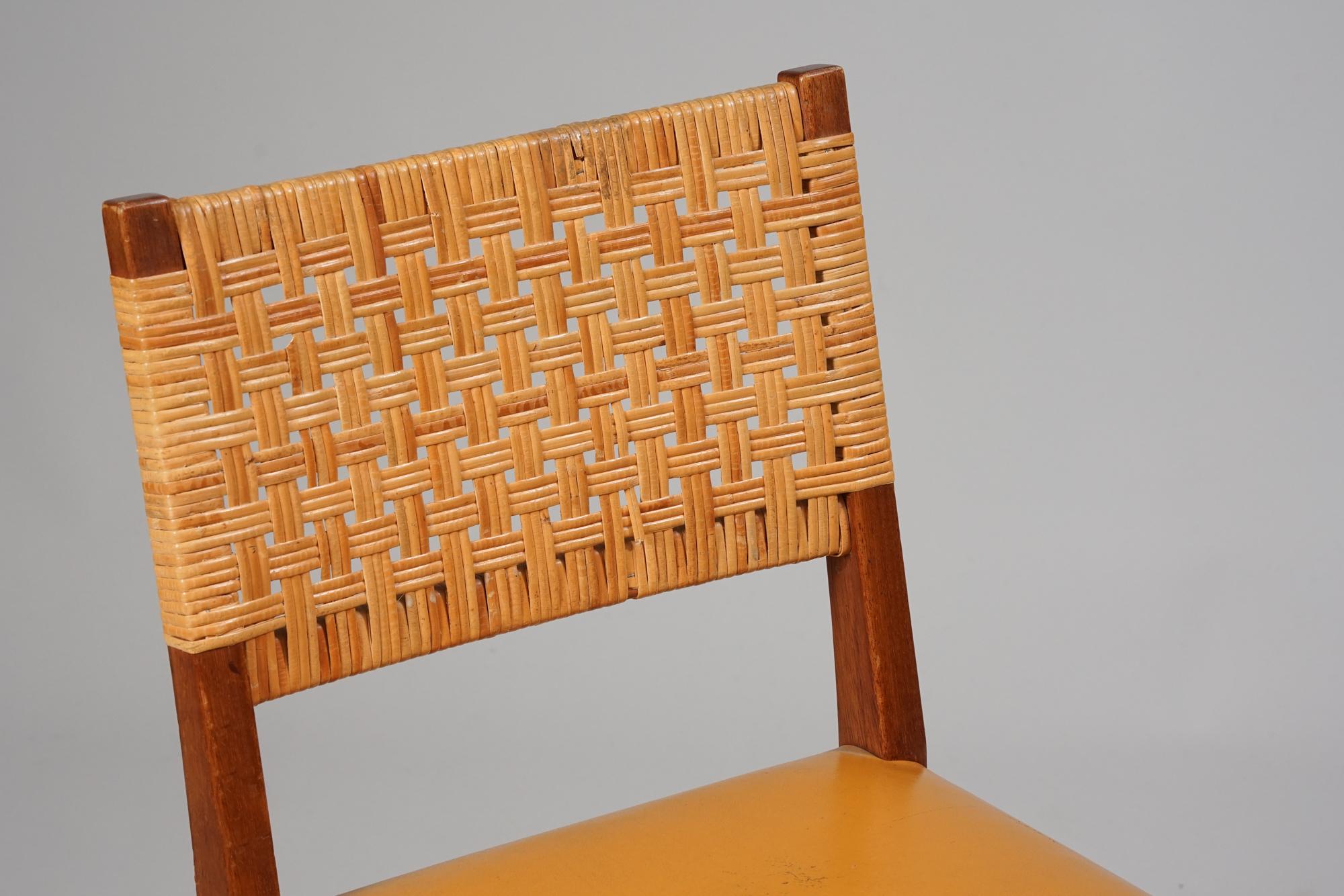 Scandinavian Modern Chair Model 615 by Aino Aalto for O.Y Huonekalu- ja Rakennustyötehdas A.B, 1950s