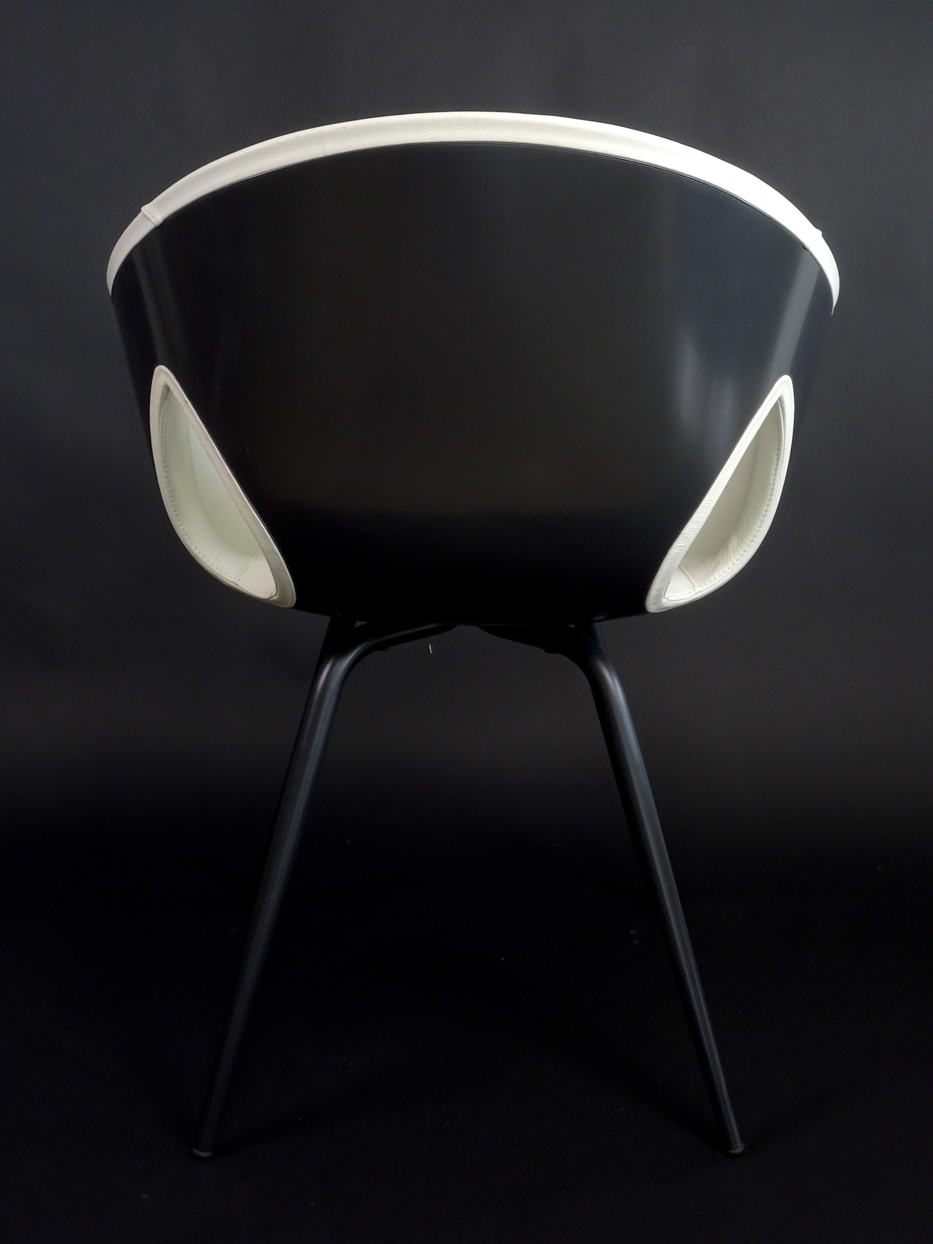 Chair Model 'Ginger Ale' by Designer R. Lazzeroni for Poltrona Frau, Italy, 2012 In Good Condition For Sale In Vicenza, VI
