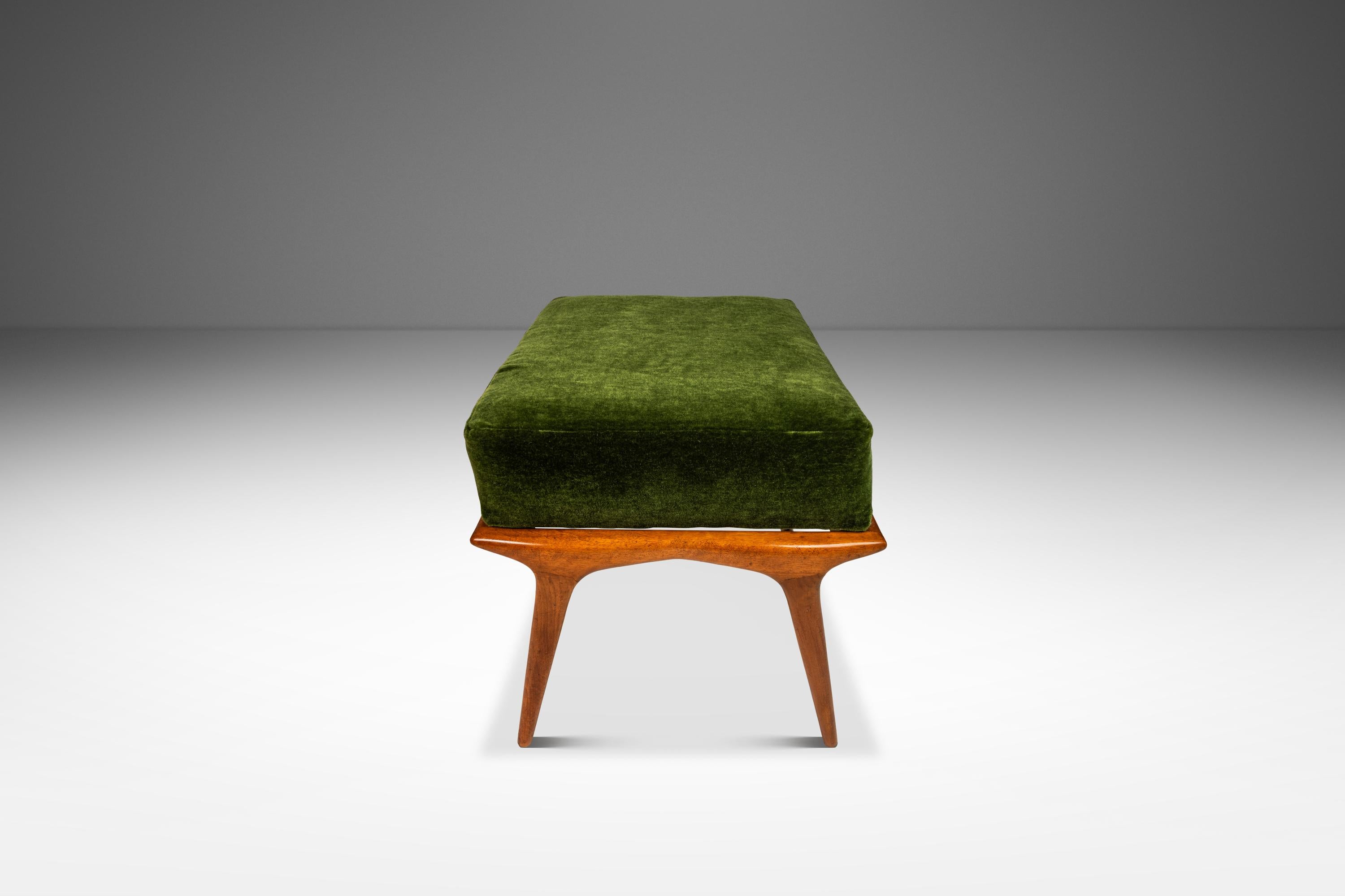 Chair & Ottoman in Walnut, Carlo de Carli, M. Singer and Sons, Italy-USA, 1950's For Sale 4