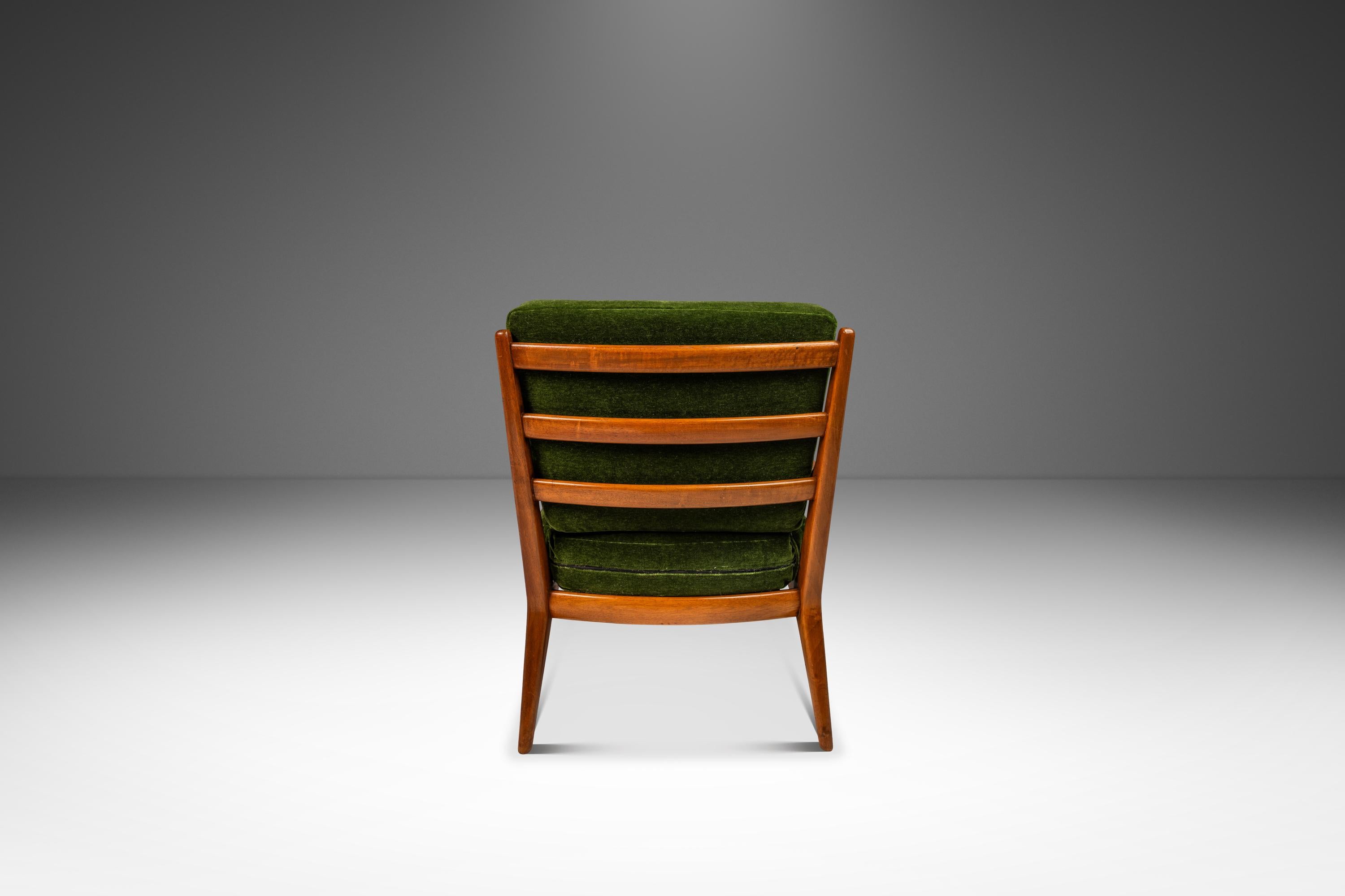 Italian Chair & Ottoman in Walnut, Carlo de Carli, M. Singer and Sons, Italy-USA, 1950's For Sale