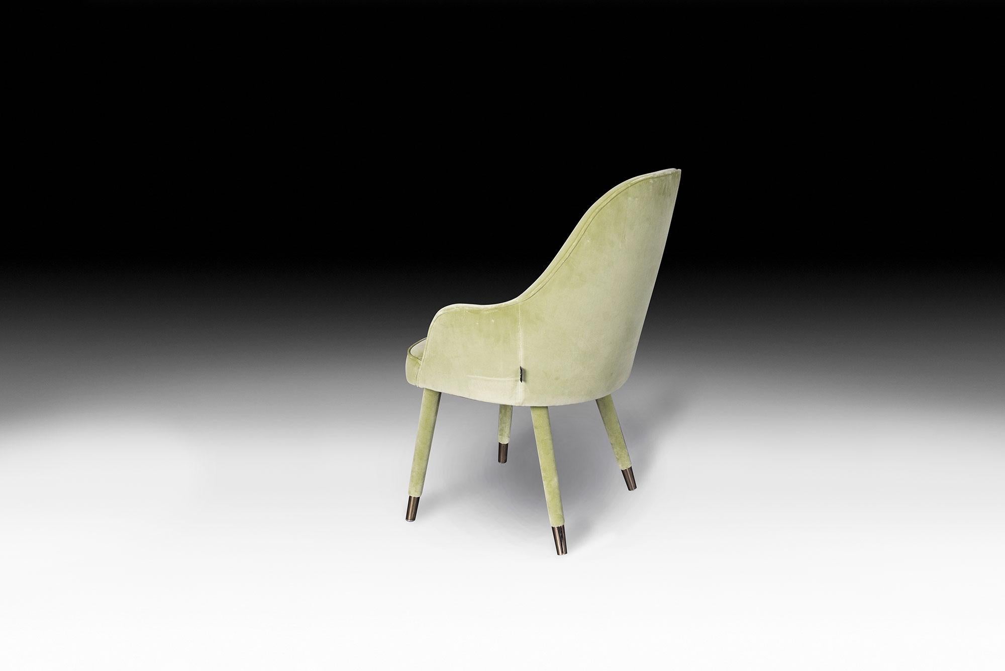 Les meubles VG représentent le luxe en termes d'exclusivité, de distinction et de haute qualité. Ils sont le résultat d'un Design sophistiqué et exclusif à forte identité et sont le fruit d'une attention méticuleuse portée aux détails typiques des