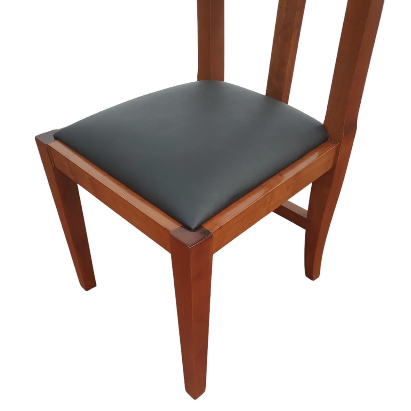 mens valet chair