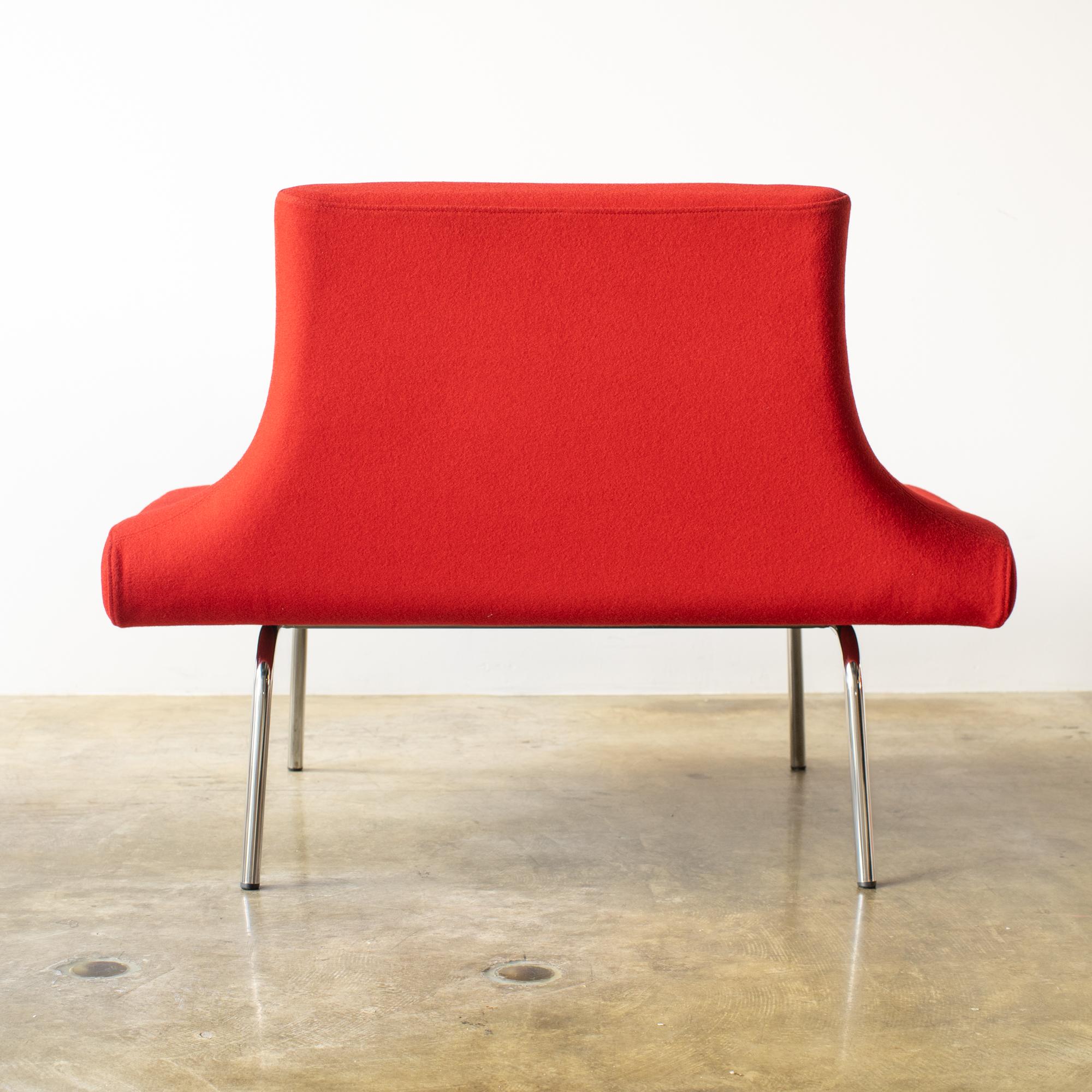 Chair red fabric Orbit sofa Eero Koivisto  Y2K style design space age In Good Condition For Sale In Shibuya-ku, Tokyo
