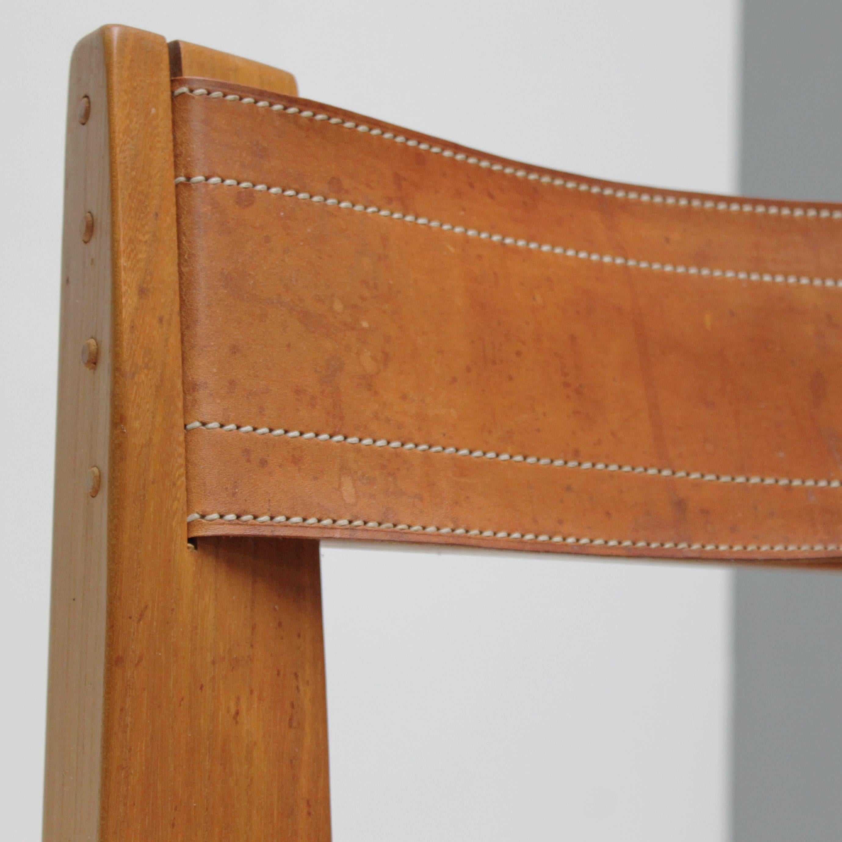 Chaise S11 de Pierre Chapo, France 4