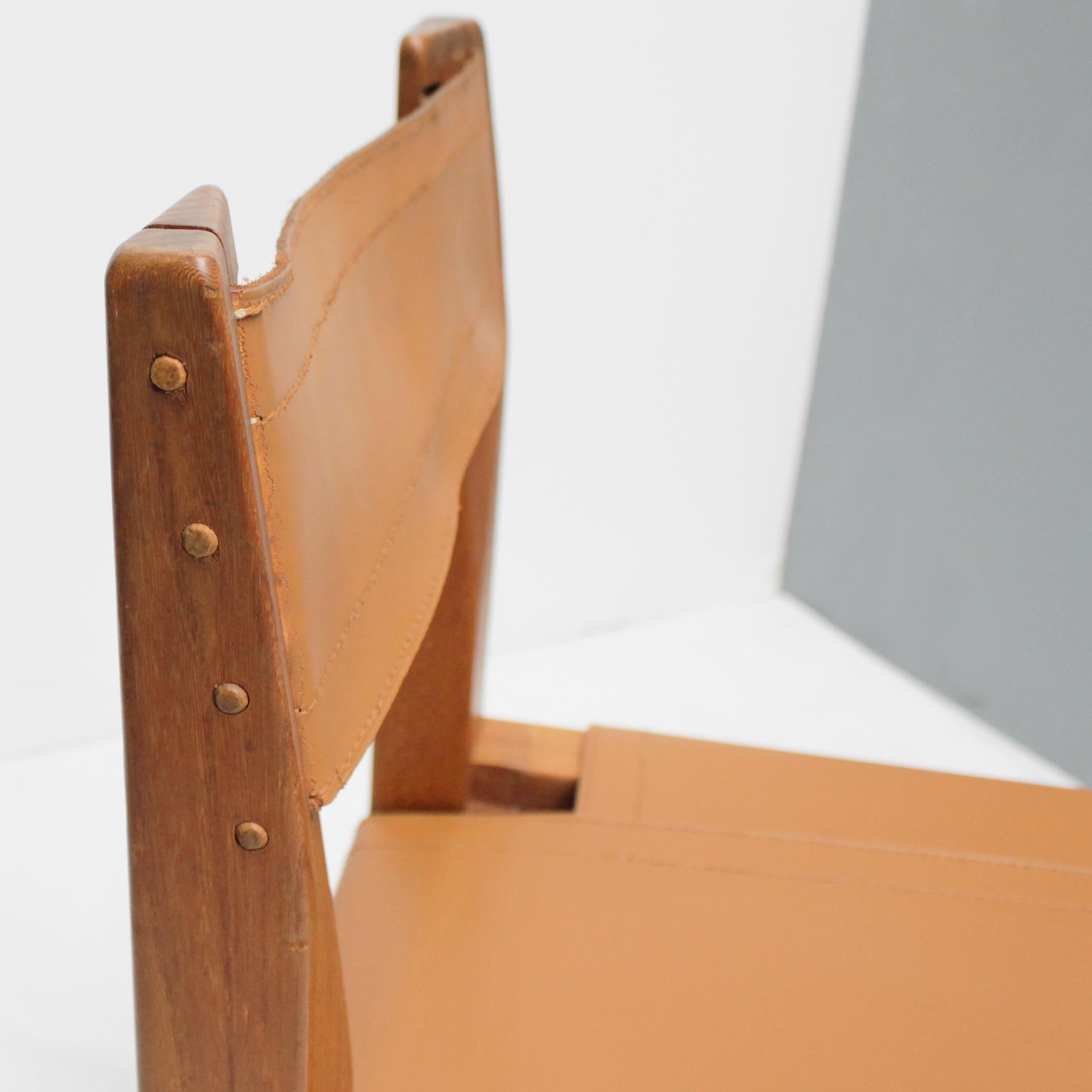 Chair S11 by Pierre Chapo, France 5