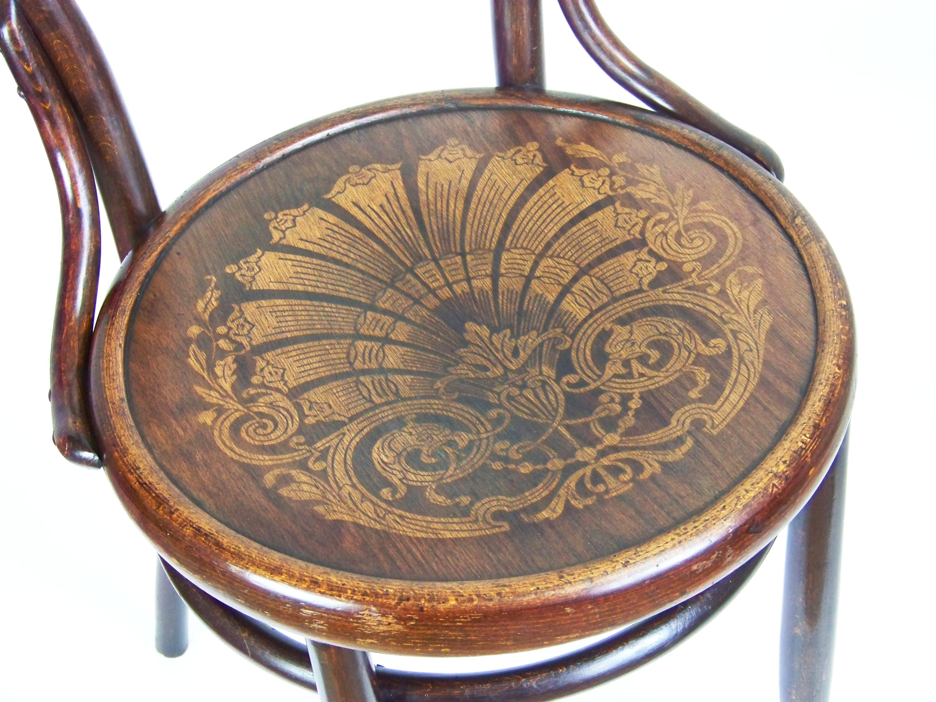 Art Nouveau Chair Thonet Nr.14, circa 1900